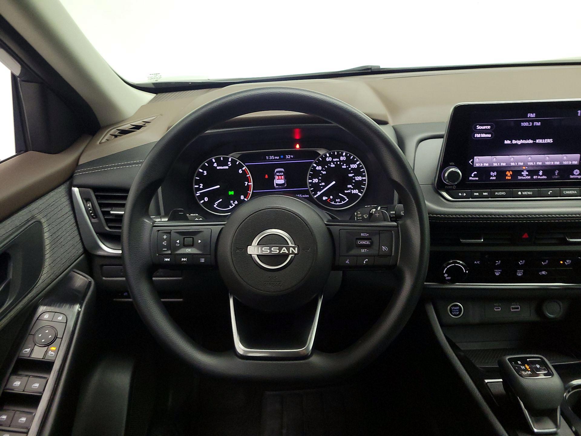 Thumbnail: 2023 Nissan Rogue - 10