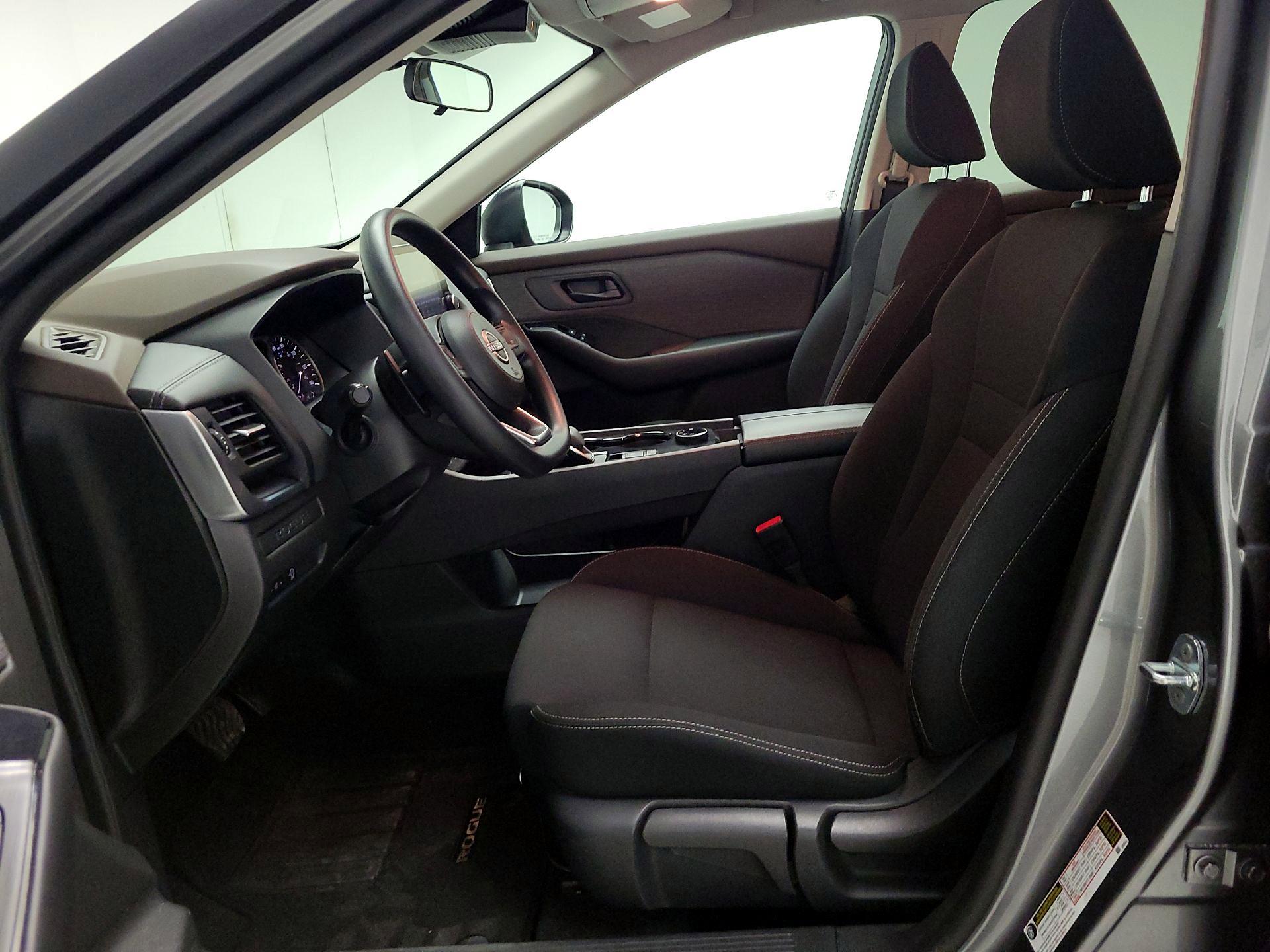 Thumbnail: 2023 Nissan Rogue - 11