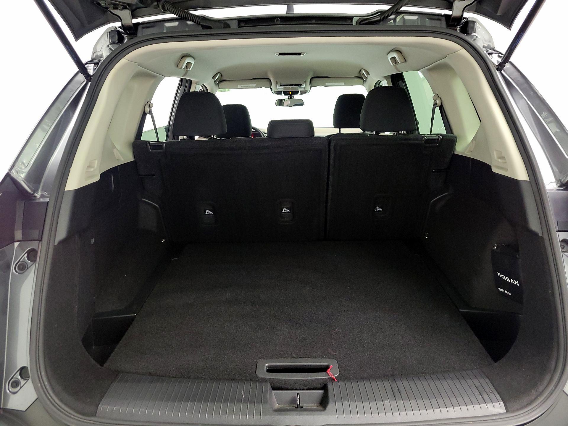 Thumbnail: 2023 Nissan Rogue - 20