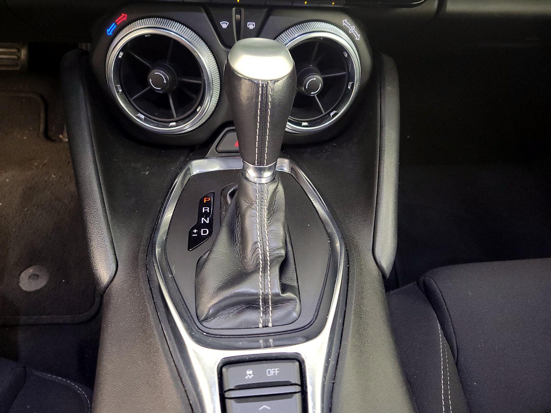 Thumbnail: 2022 Chevrolet Camaro - 17