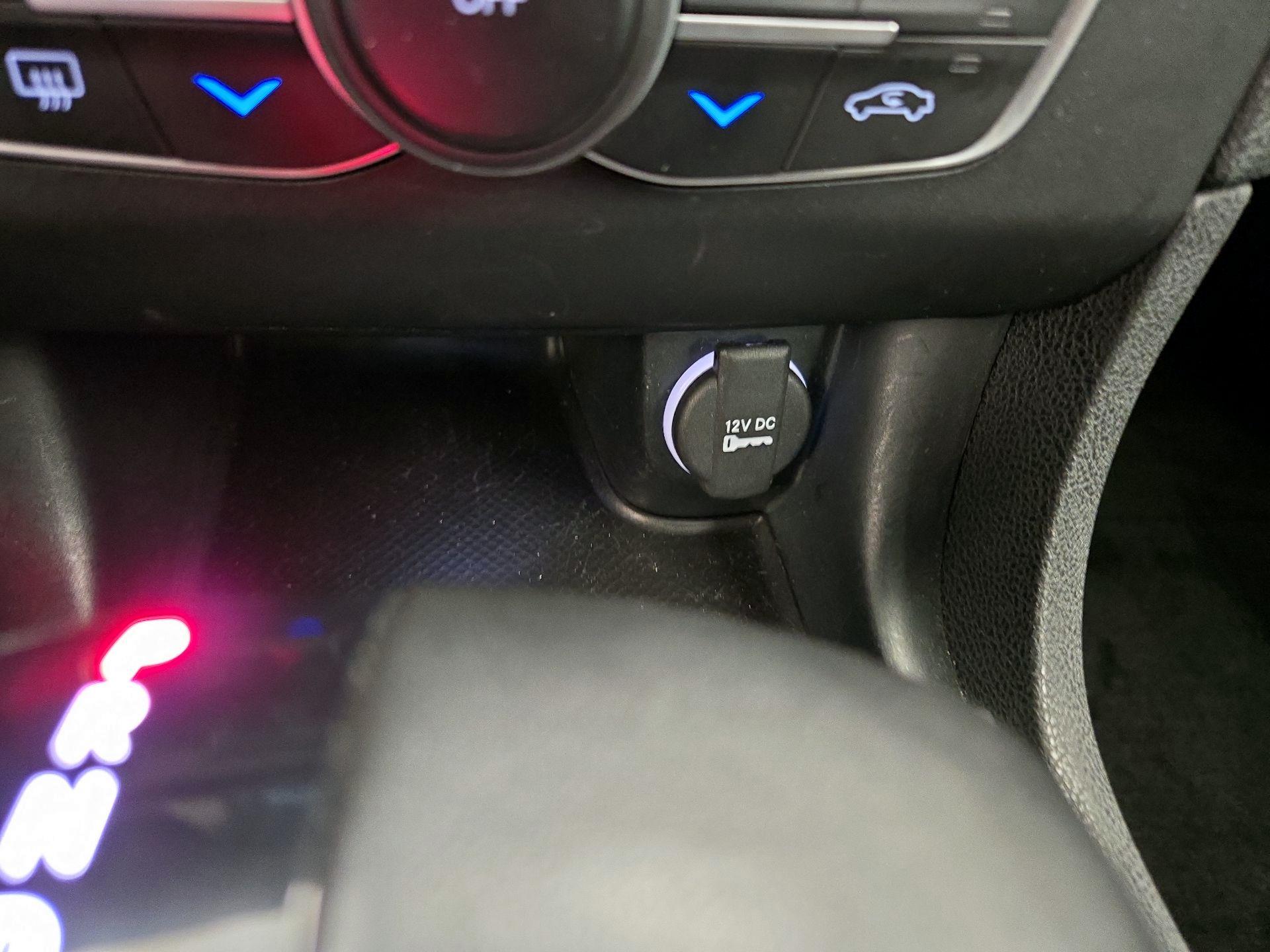 Thumbnail: 2023 Dodge Charger - 18