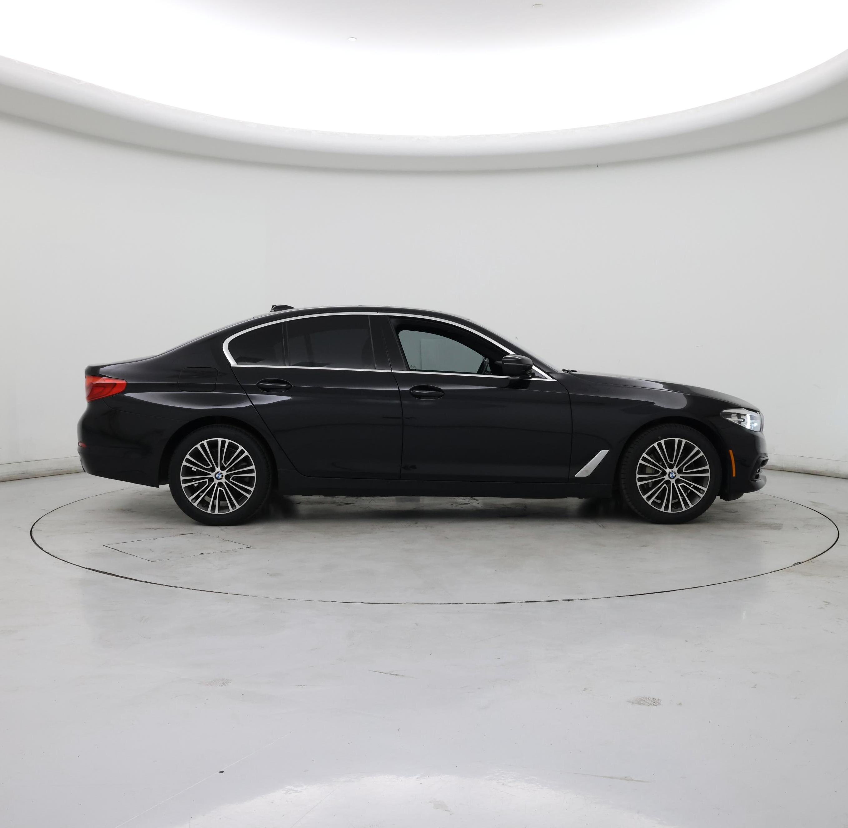 Thumbnail: 2020 BMW 5 Series - 7
