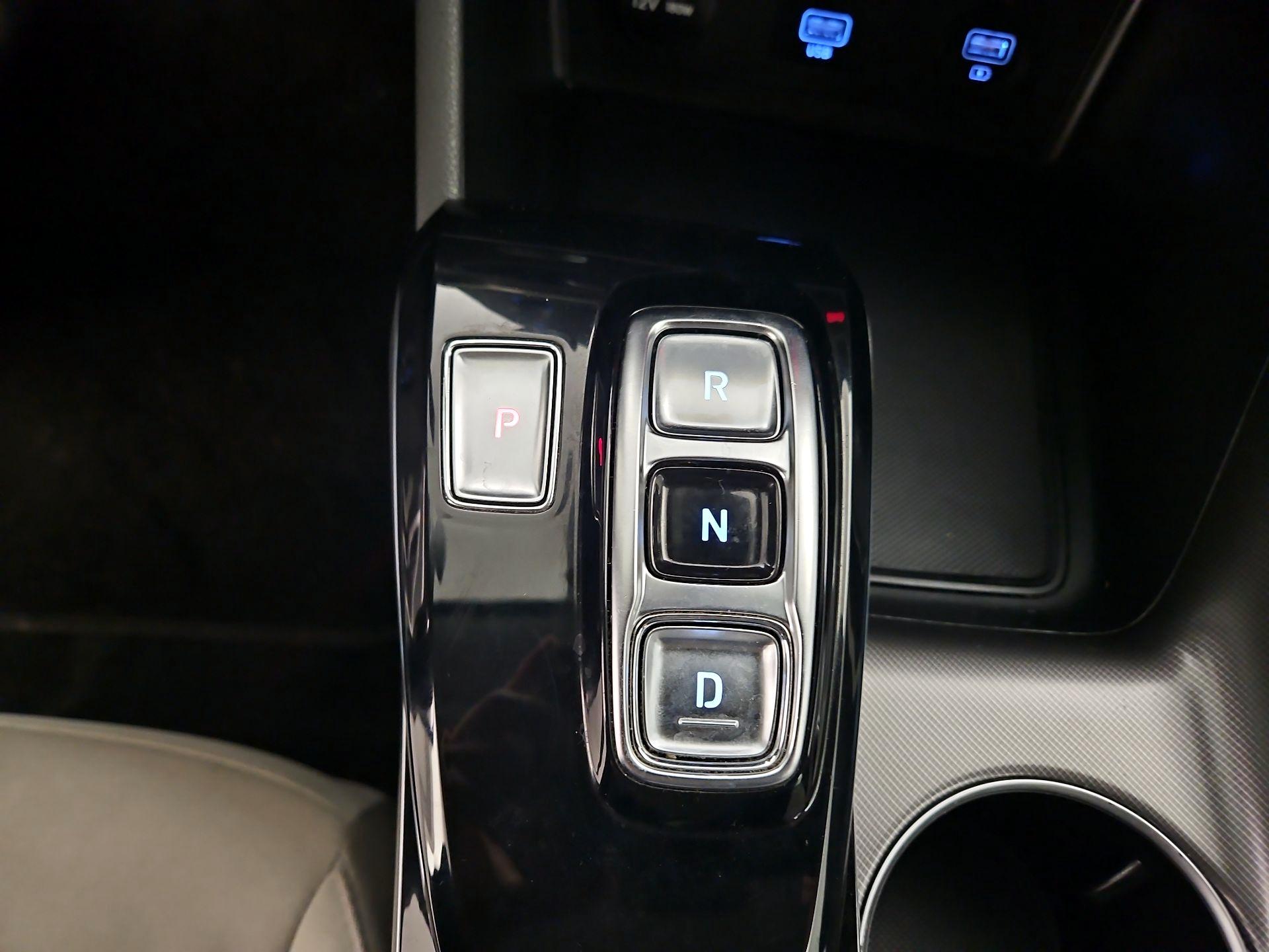 Thumbnail: 2023 Hyundai Sonata - 18