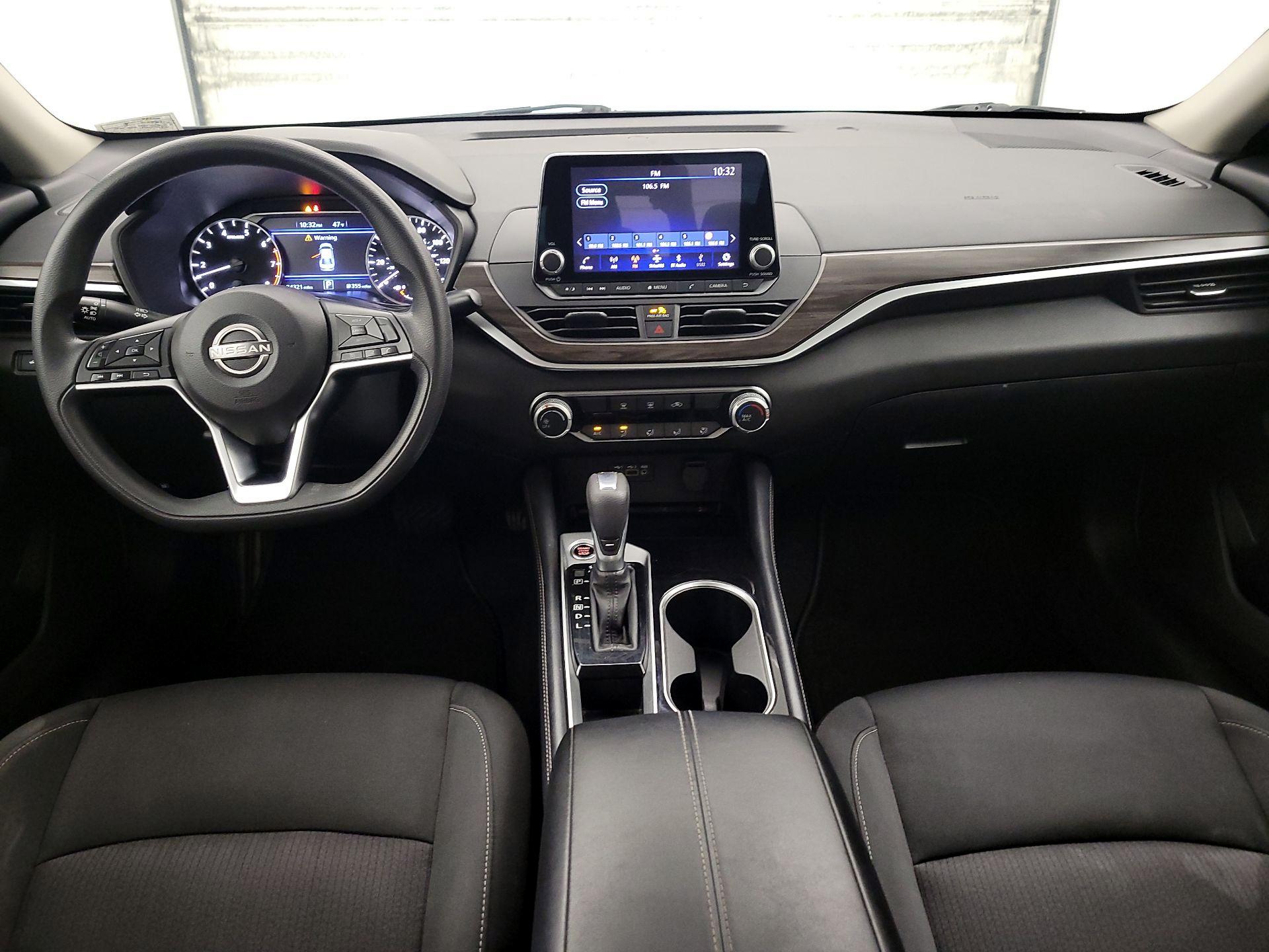 Thumbnail: 2023 Nissan Altima - 9