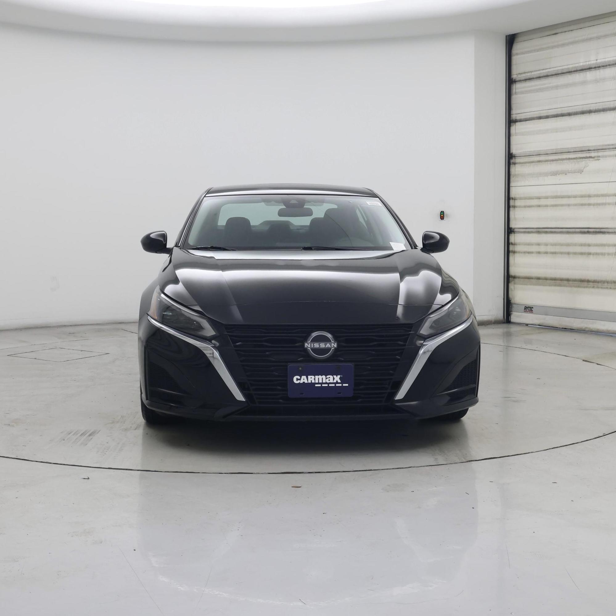 Thumbnail: 2023 Nissan Altima - 5