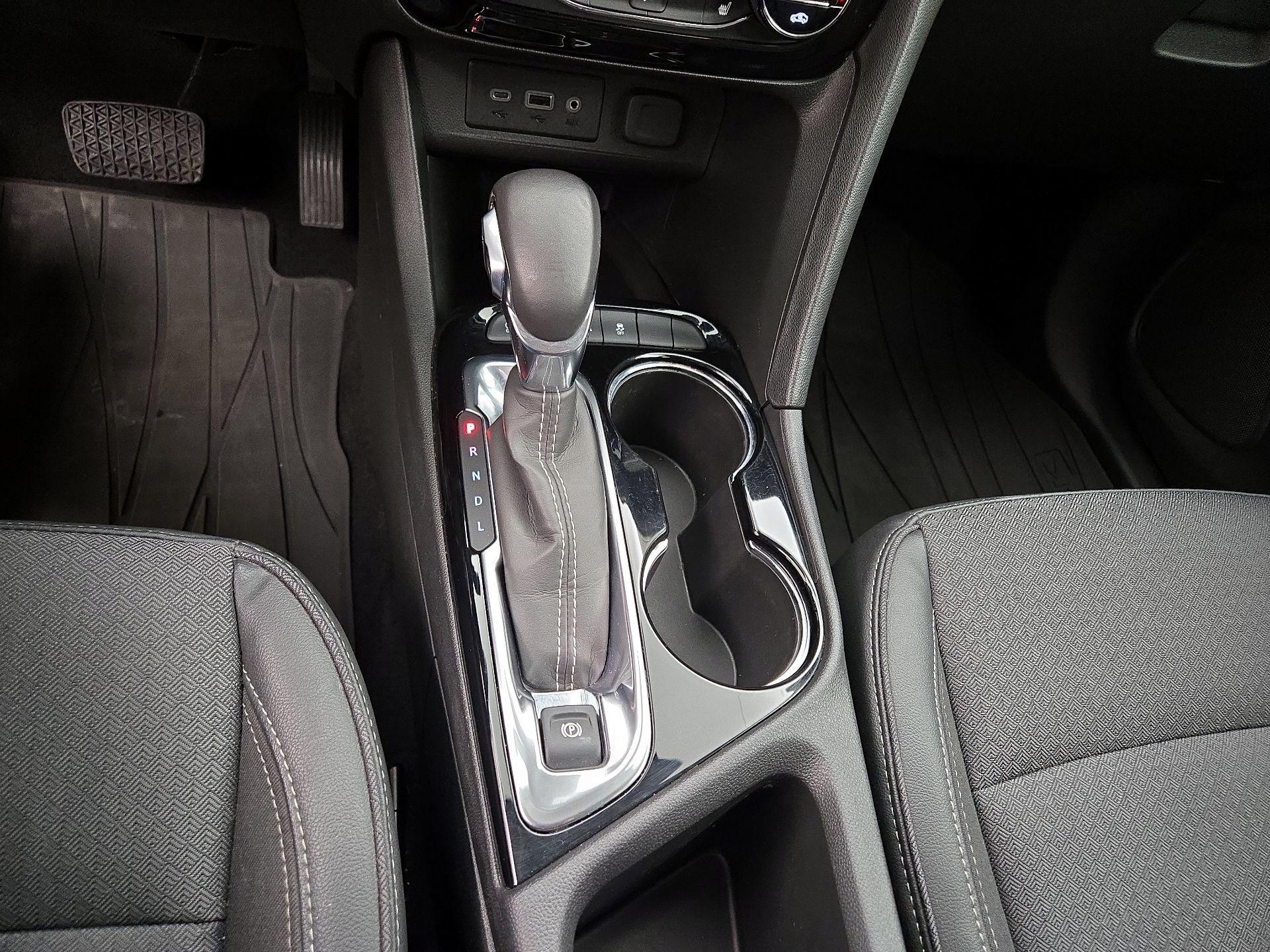 Thumbnail: 2021 Buick Encore GX - 17