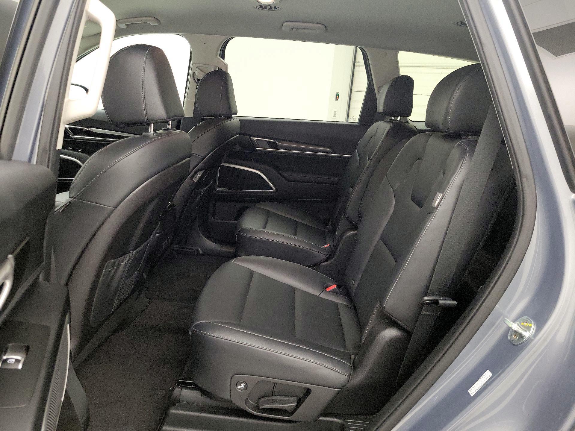 Thumbnail: 2023 Kia Telluride - 20