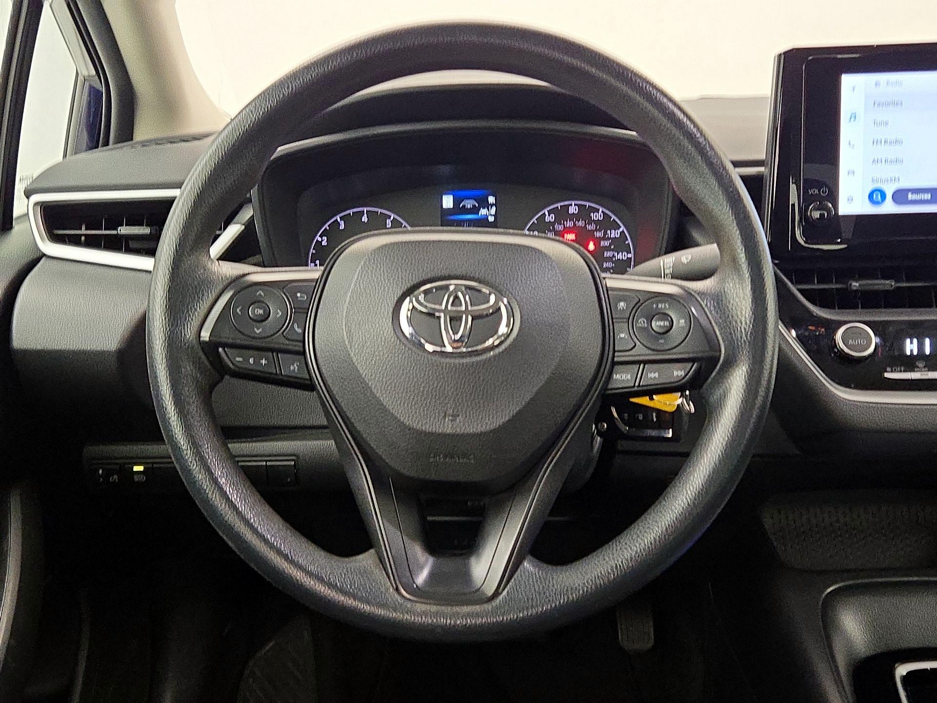 Thumbnail: 2023 Toyota Corolla - 10