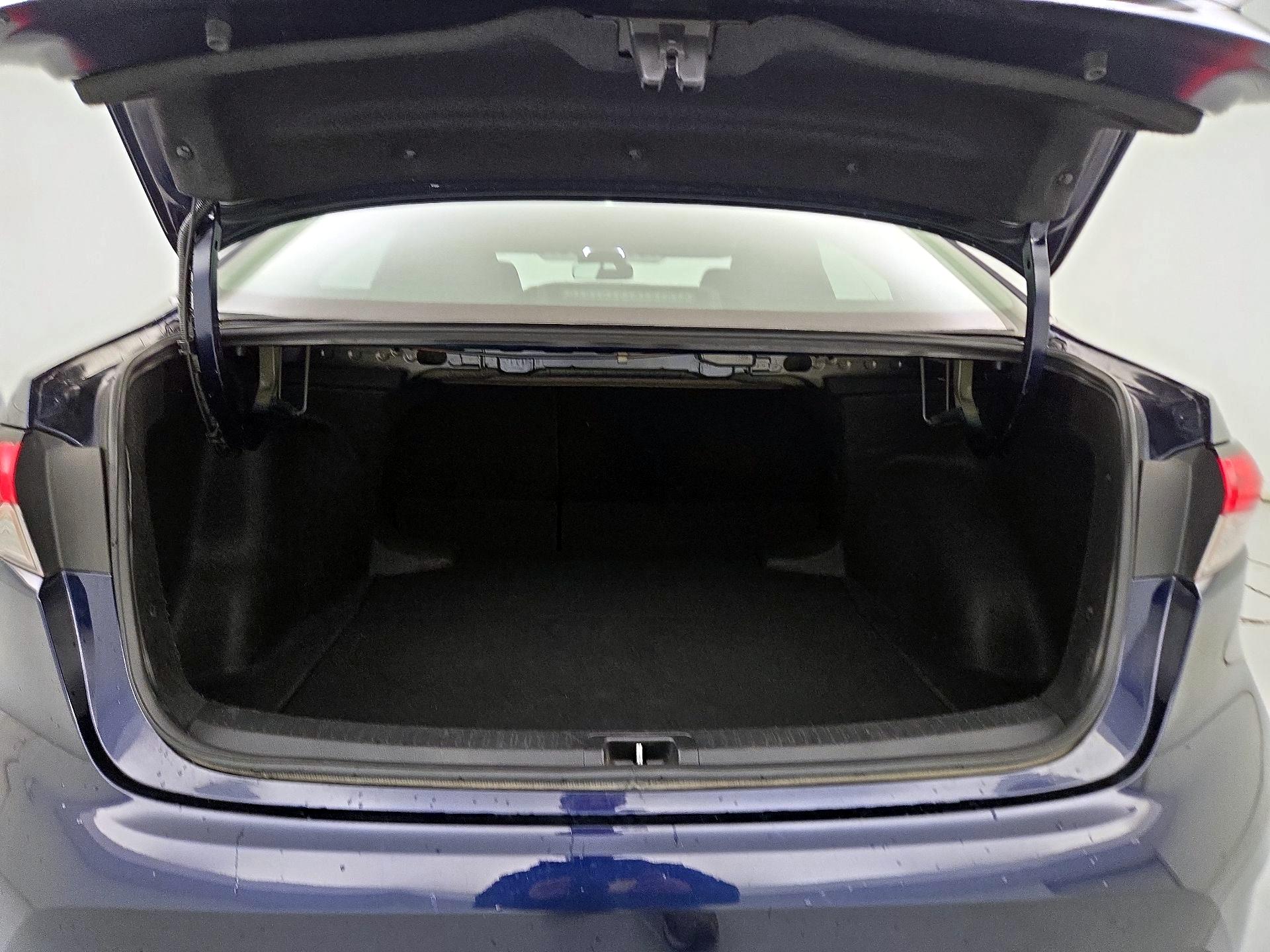 Thumbnail: 2023 Toyota Corolla - 20