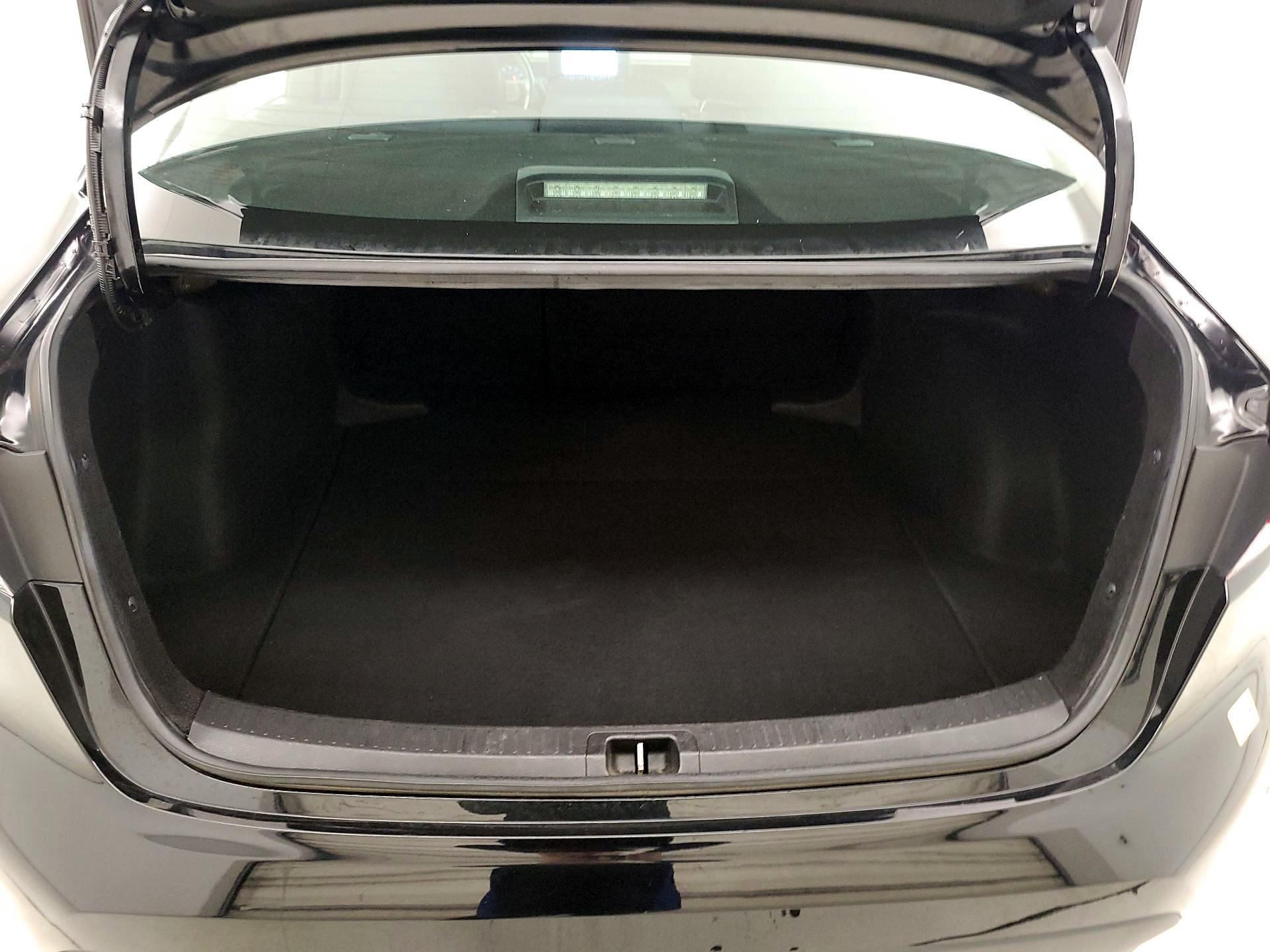 Thumbnail: 2023 Toyota Corolla - 20