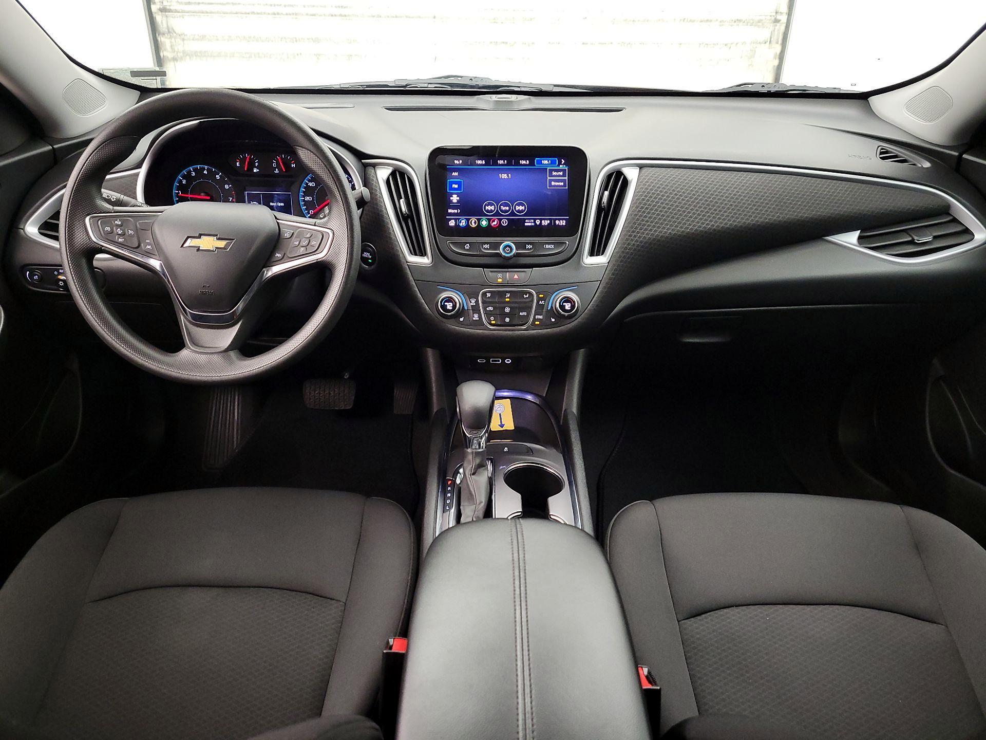 Thumbnail: 2023 Chevrolet Malibu - 9