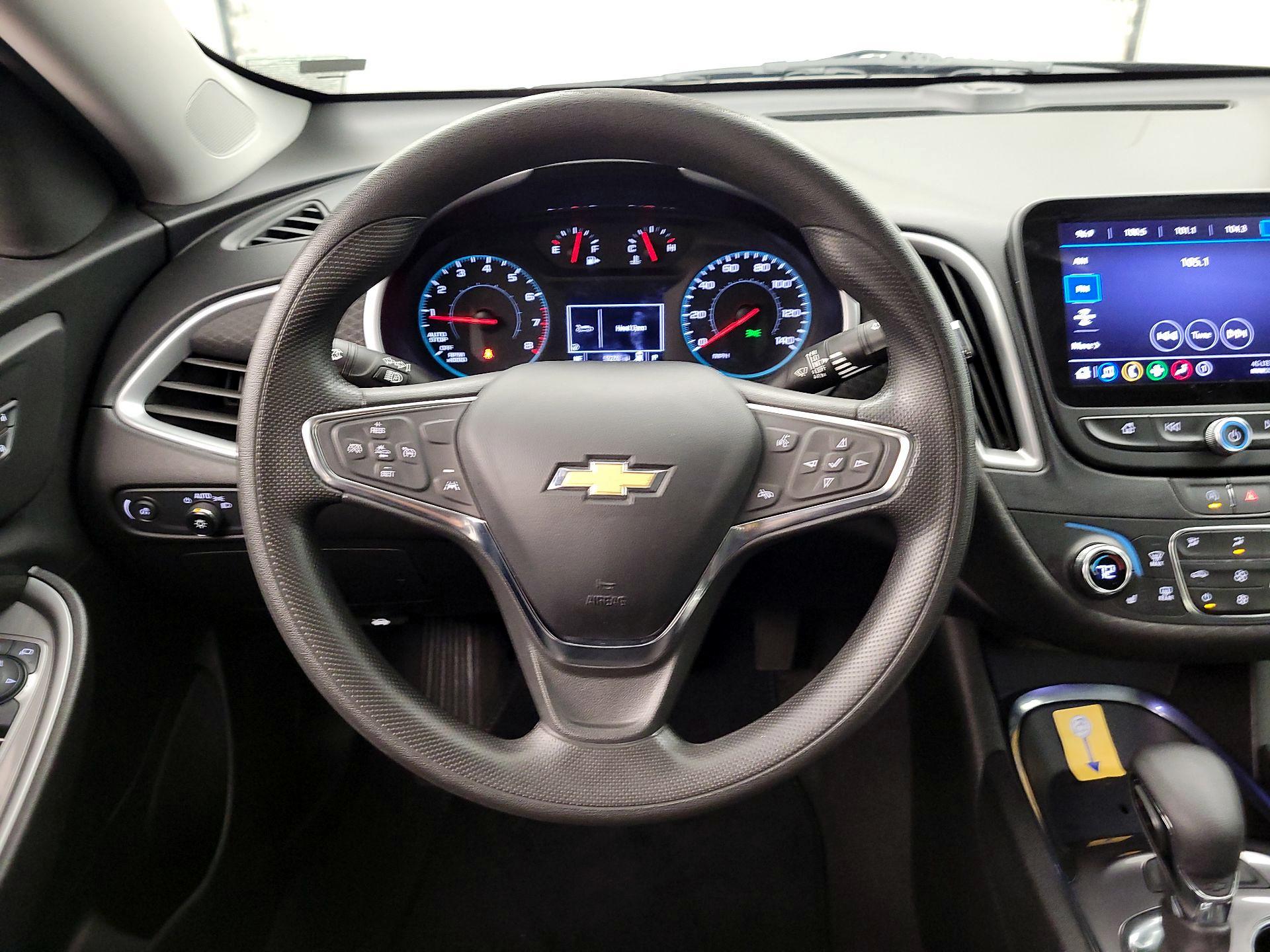 Thumbnail: 2023 Chevrolet Malibu - 10