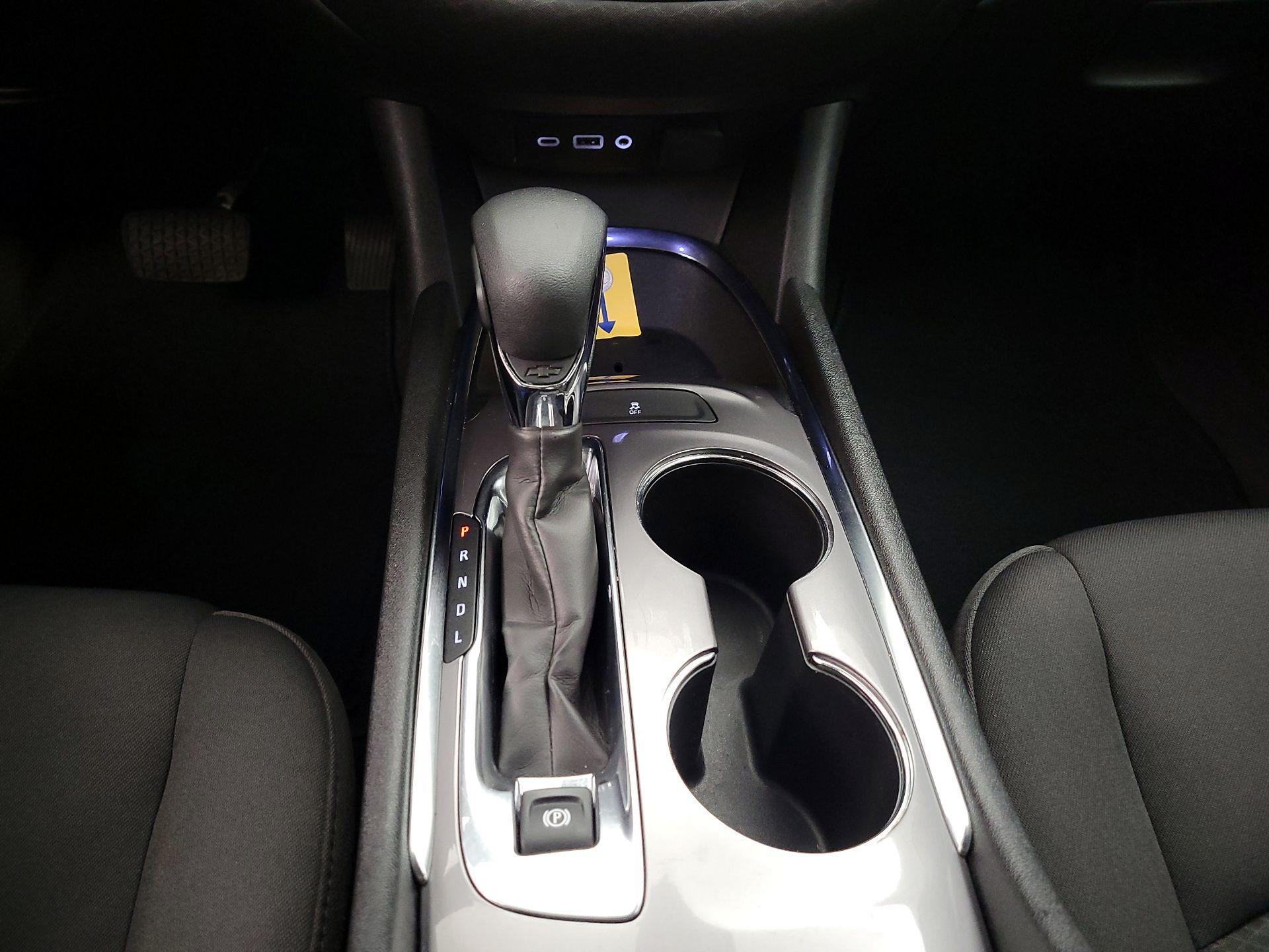 Thumbnail: 2023 Chevrolet Malibu - 16