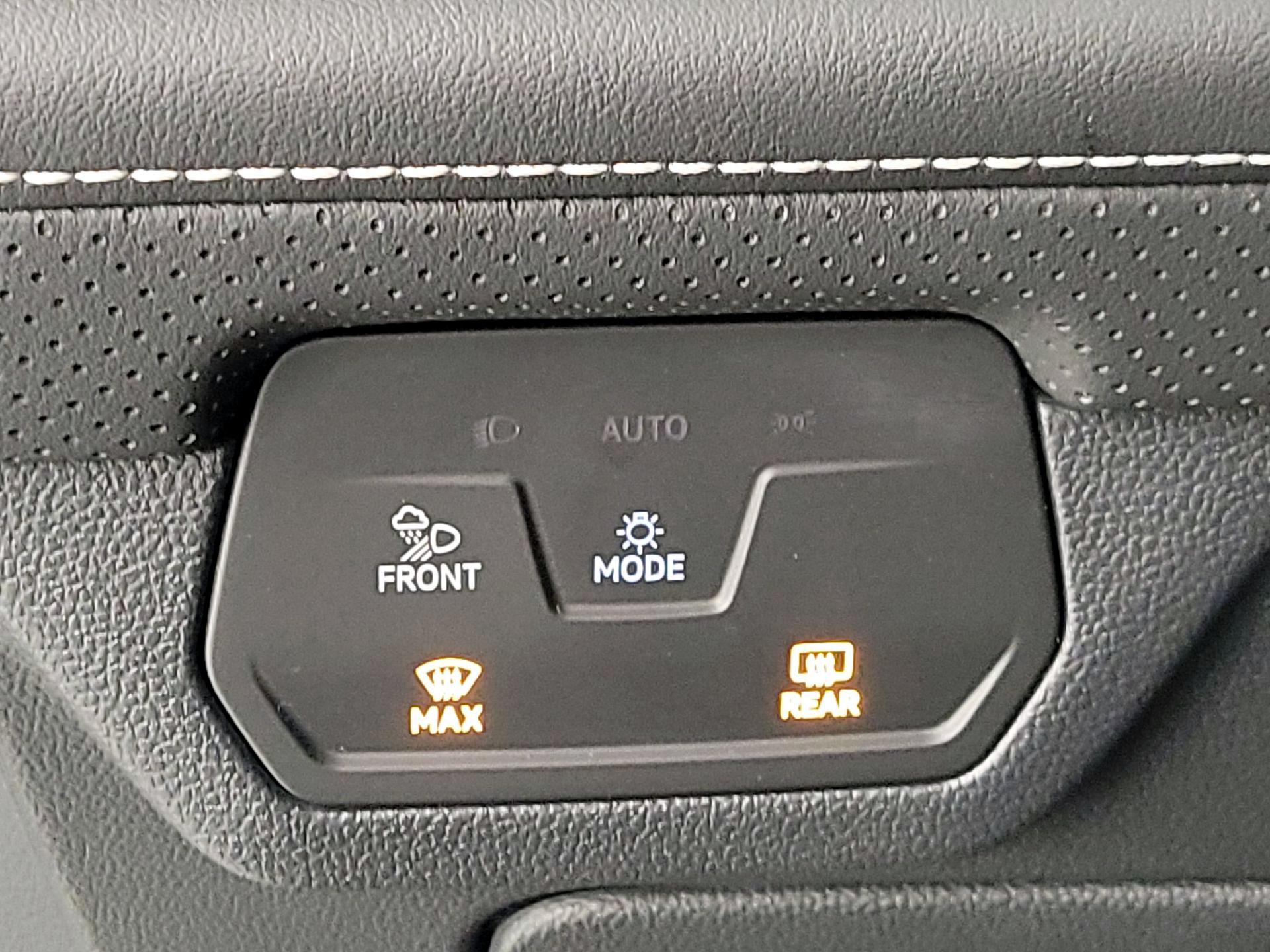 Thumbnail: 2025 Volkswagen Atlas - 13