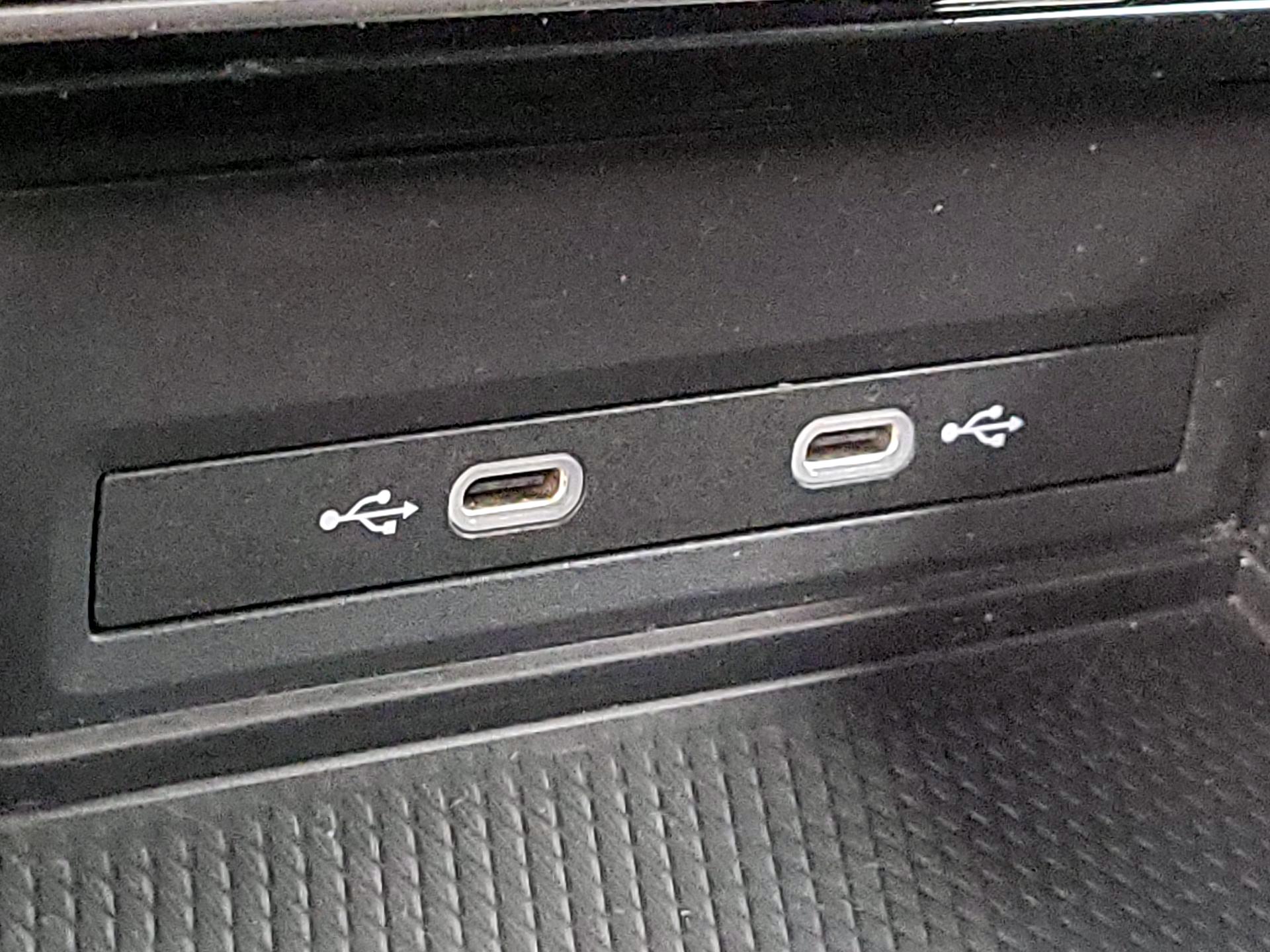 Thumbnail: 2025 Volkswagen Atlas - 18