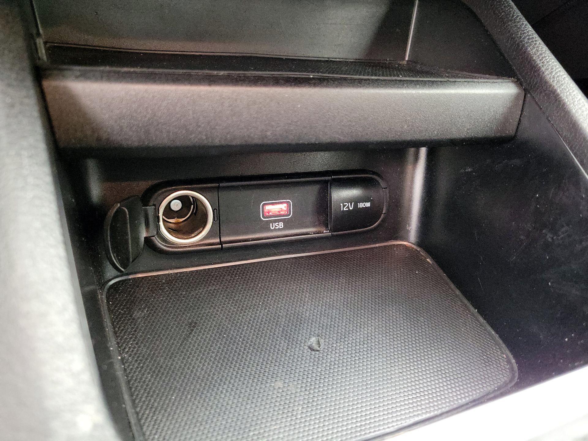 Thumbnail: 2023 Kia Forte - 18