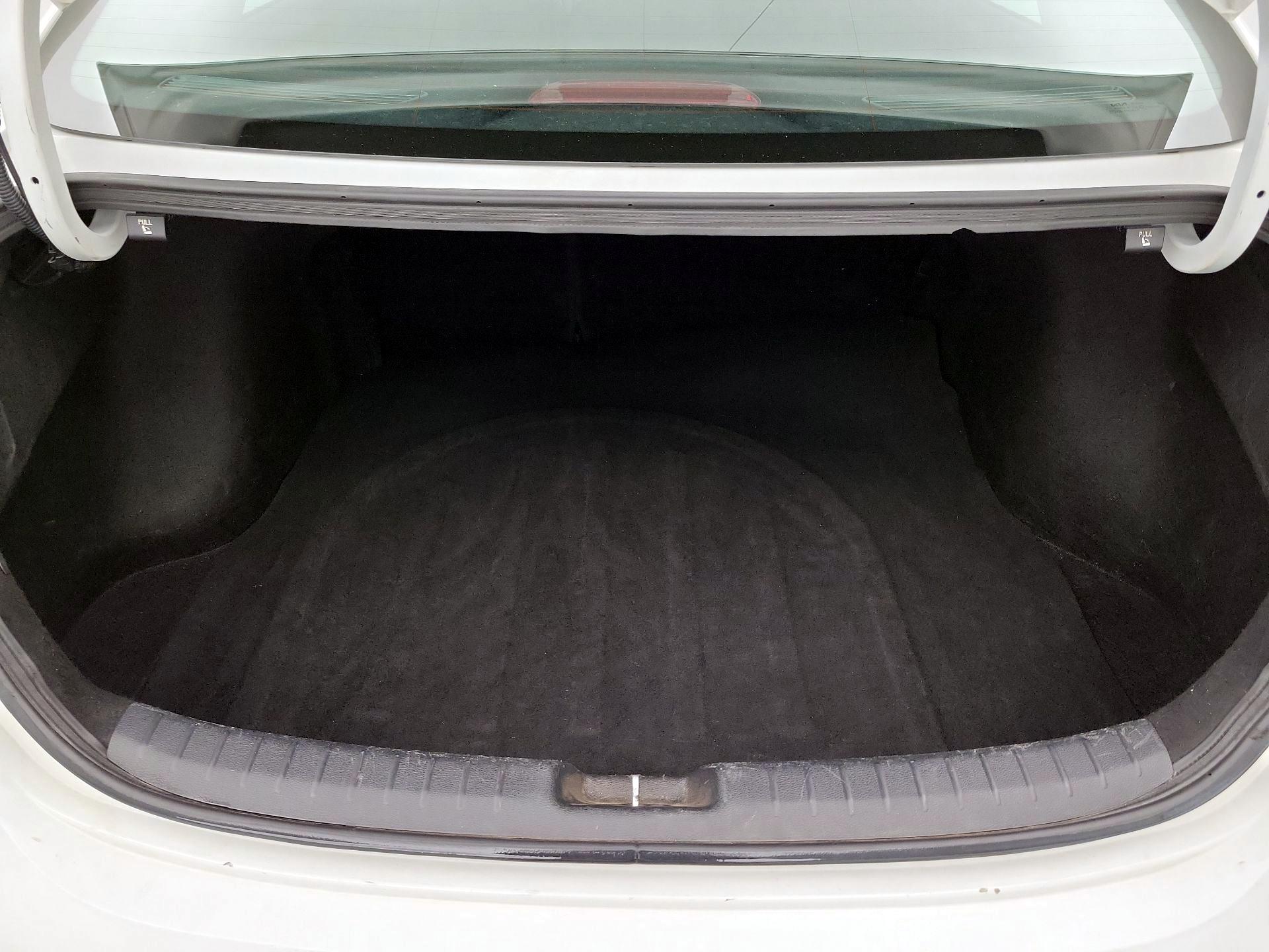 Thumbnail: 2023 Kia Forte - 20