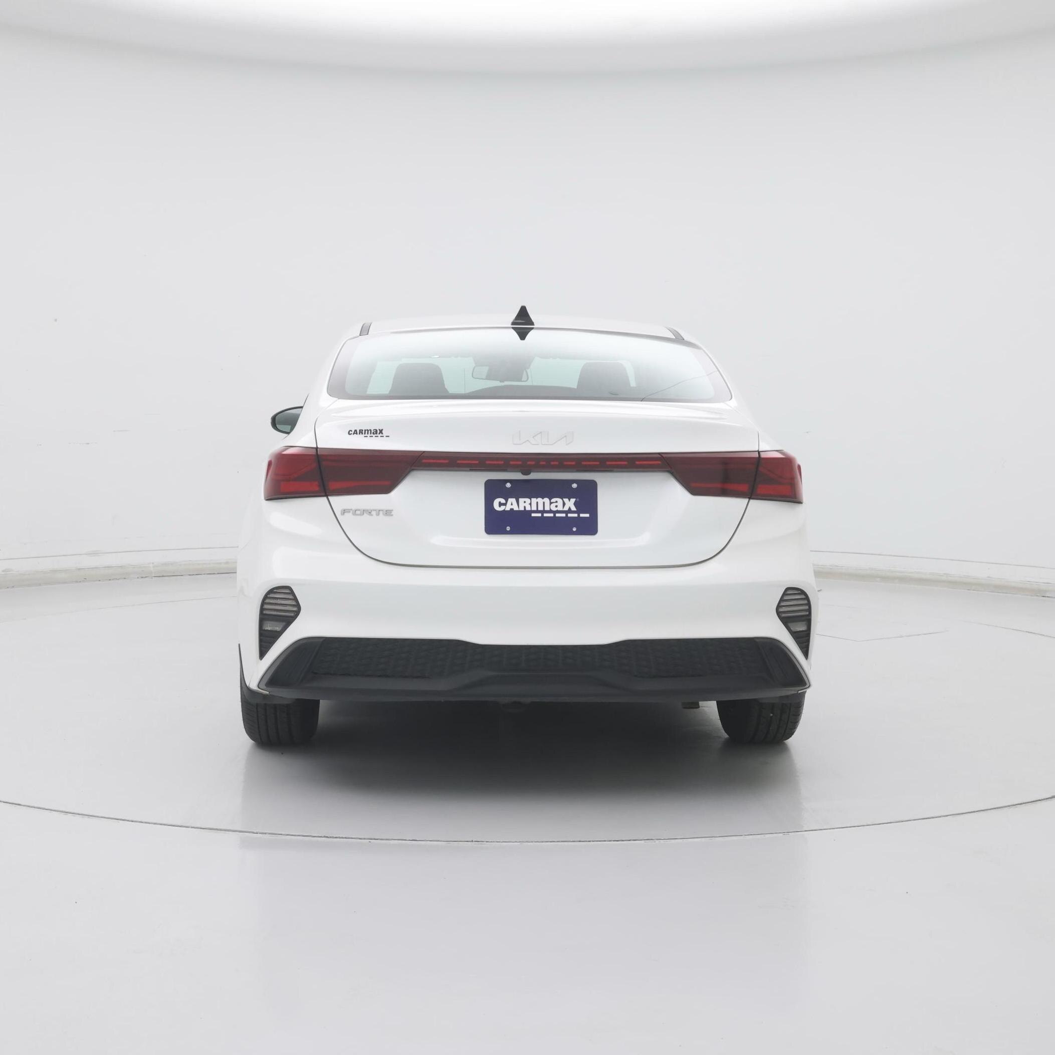 Thumbnail: 2023 Kia Forte - 6