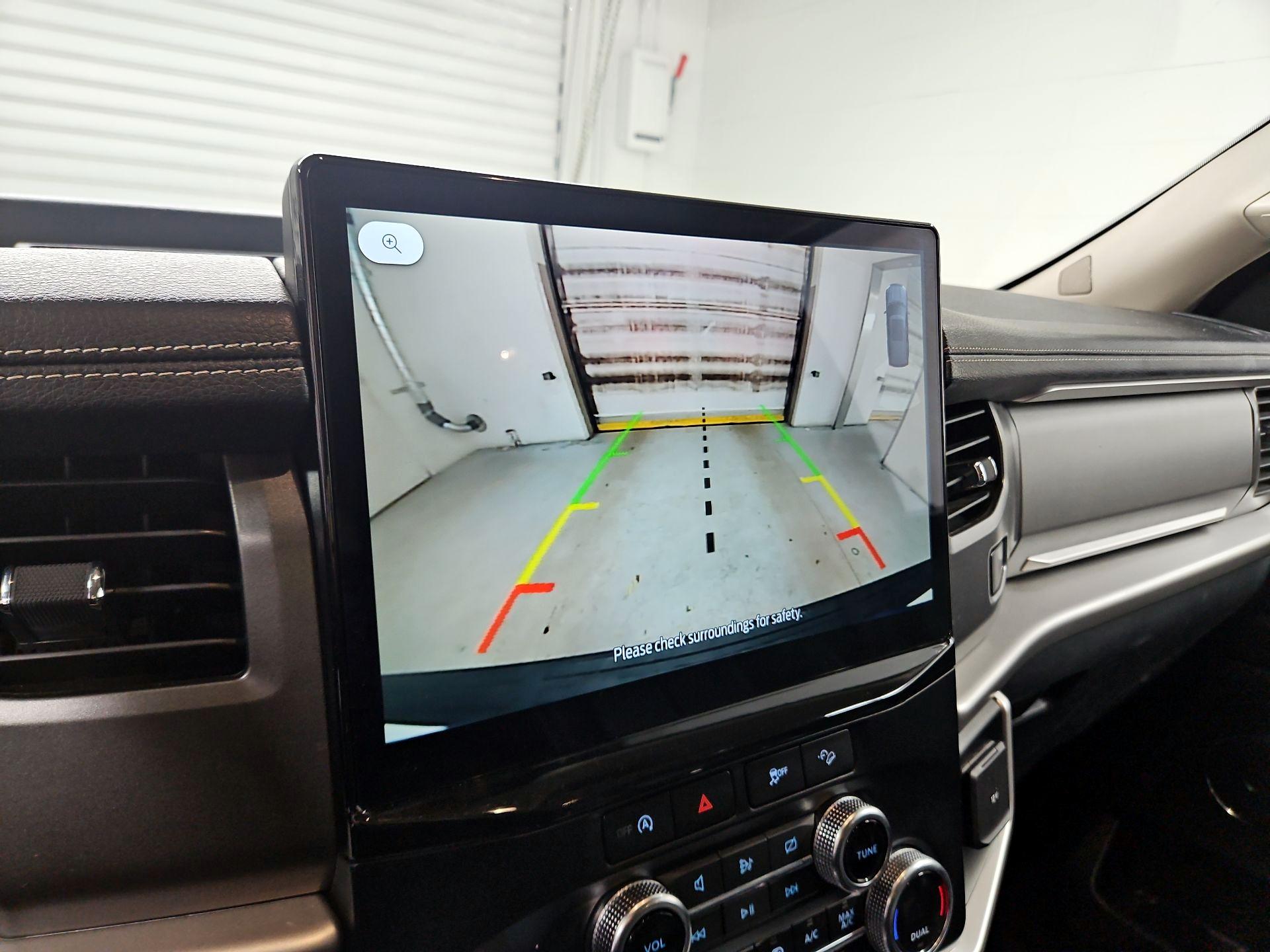 Thumbnail: 2024 Ford Expedition - 15