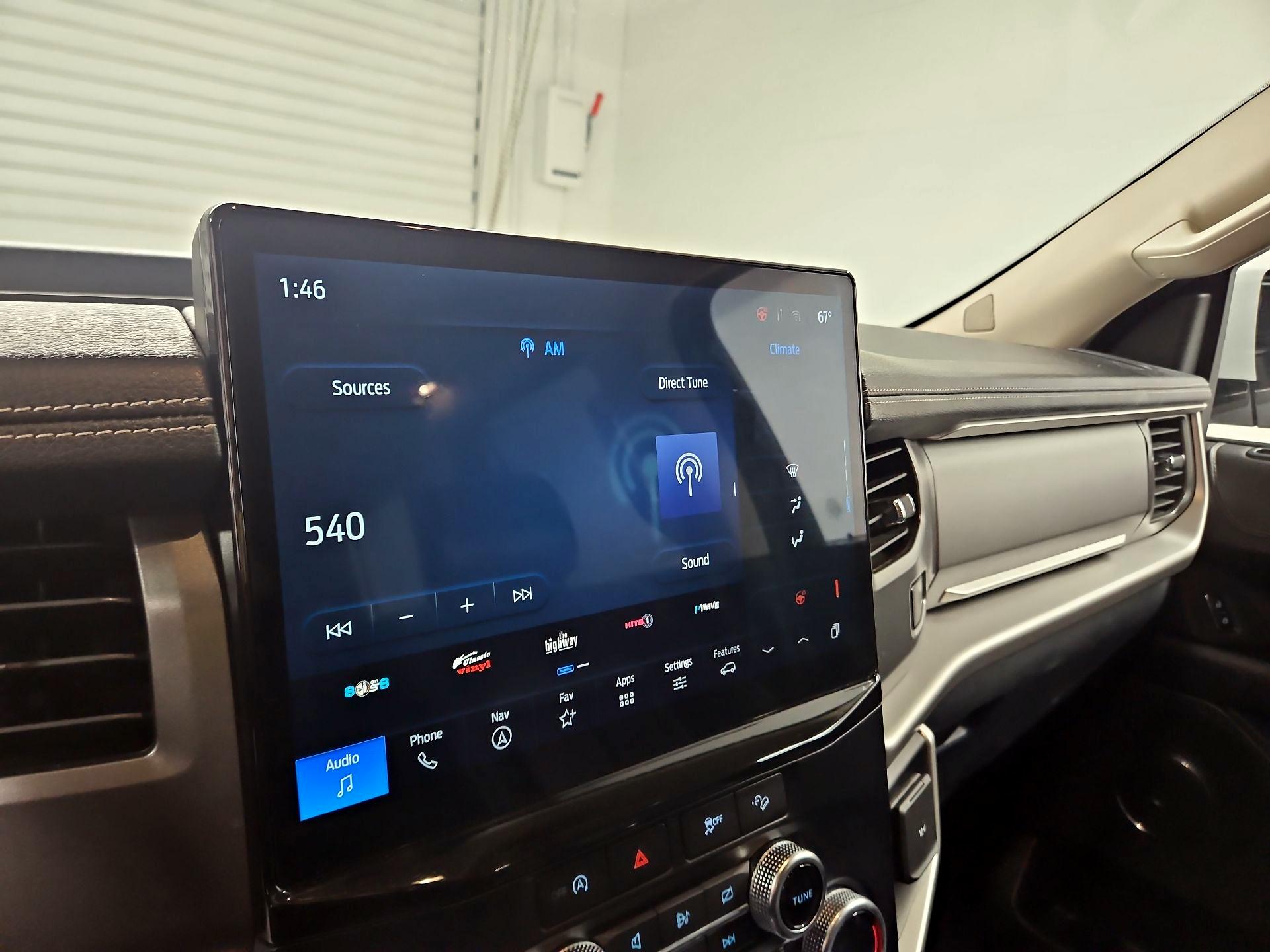 Thumbnail: 2024 Ford Expedition - 16