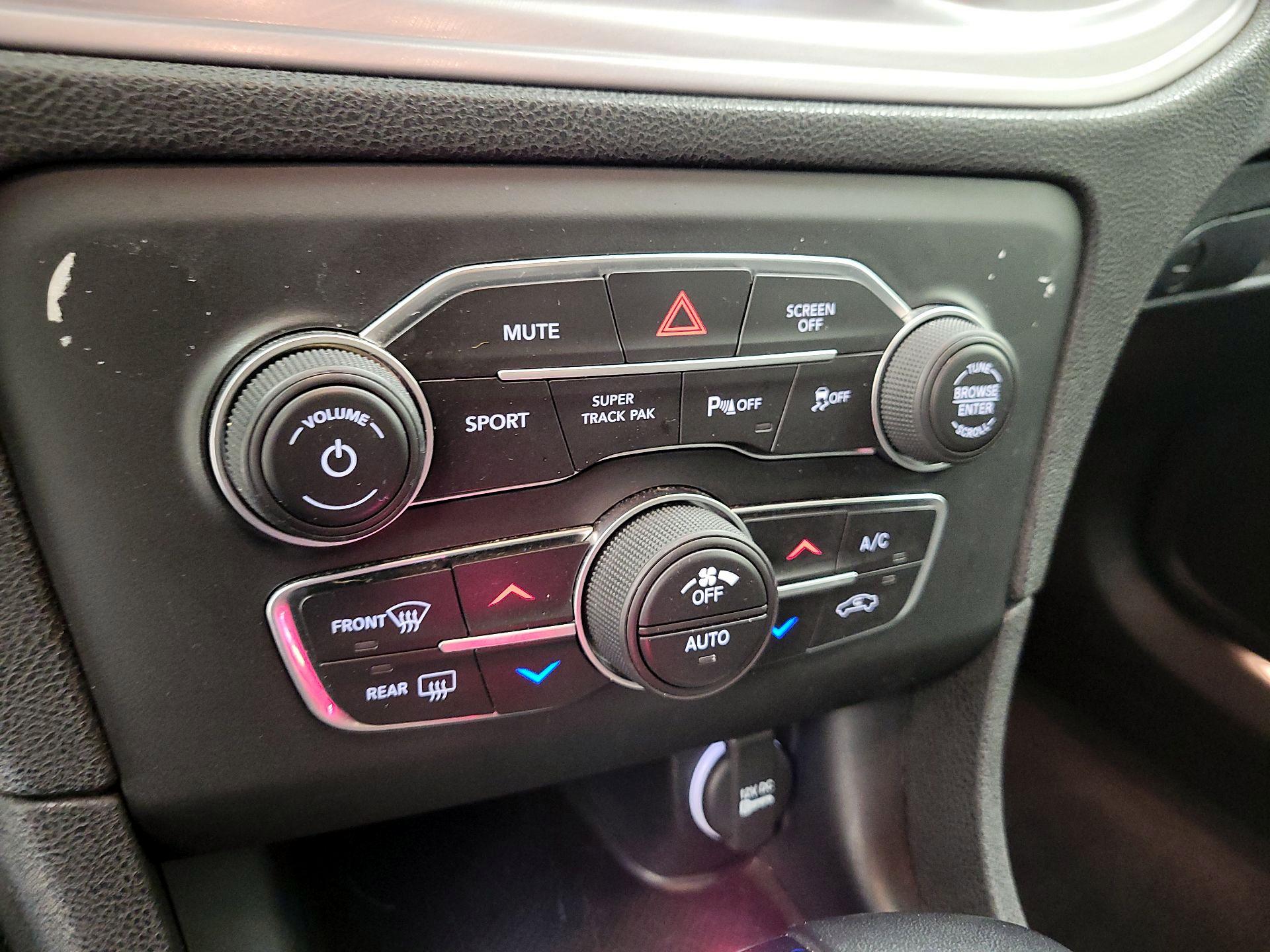 Thumbnail: 2023 Dodge Charger - 16