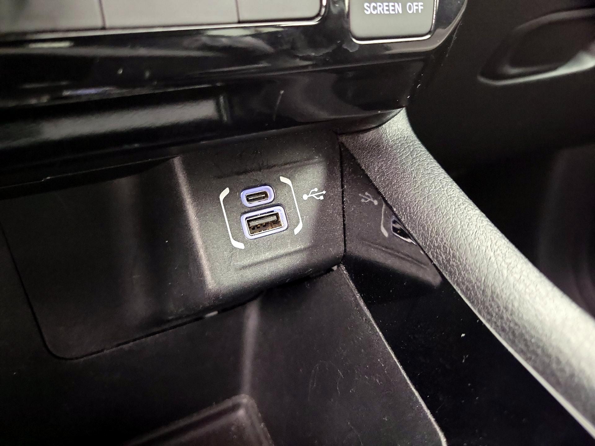 Thumbnail: 2023 Jeep Compass - 18