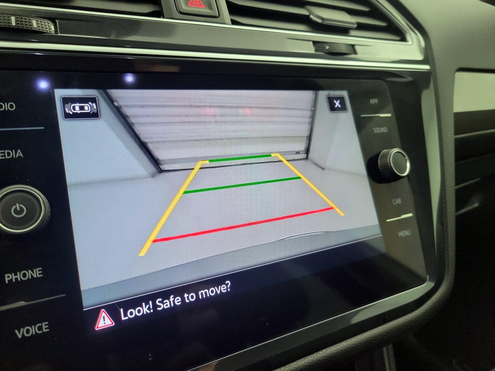 Thumbnail: 2024 Volkswagen Tiguan - 14