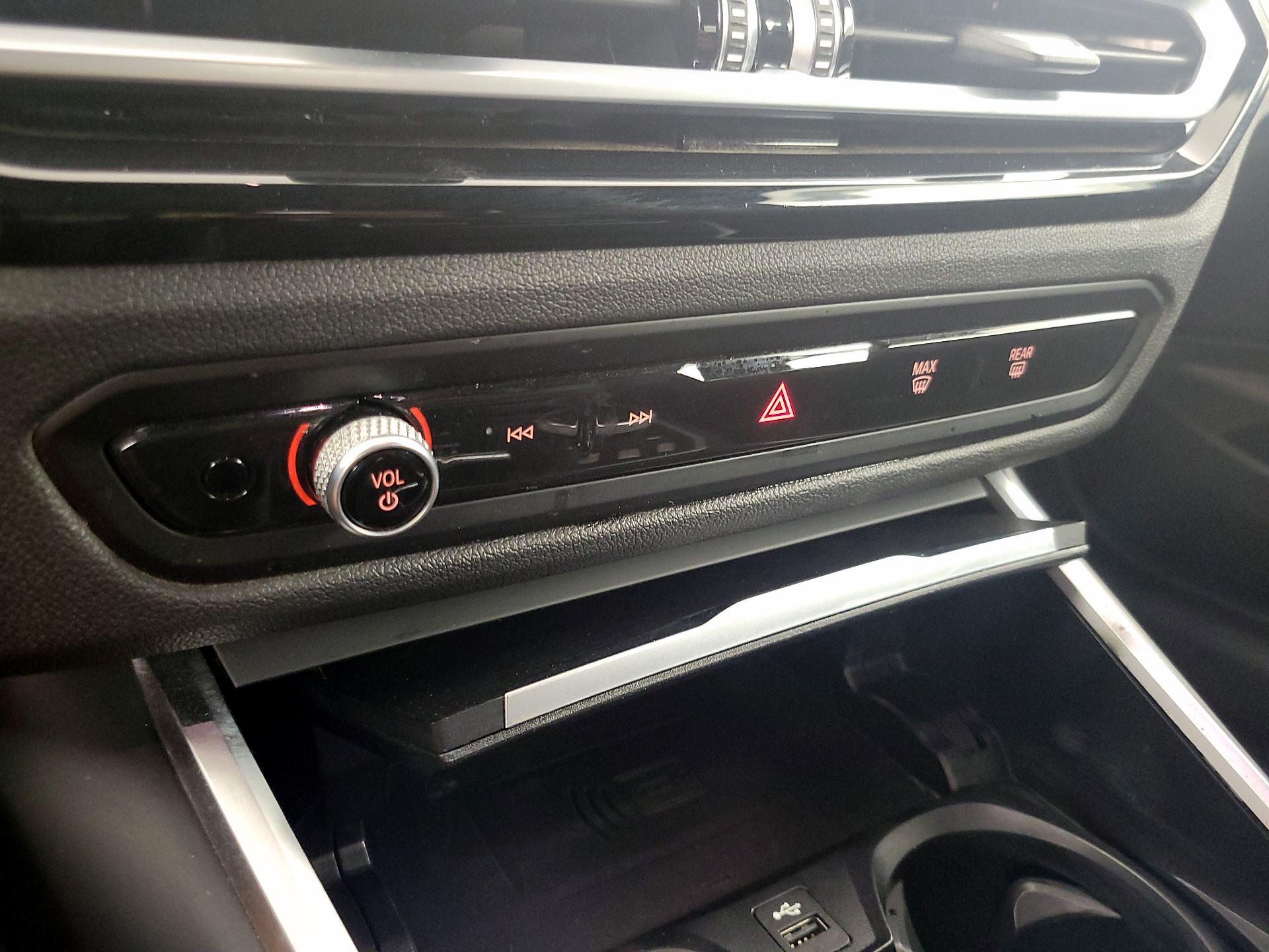 Thumbnail: 2024 BMW 4 Series - 17