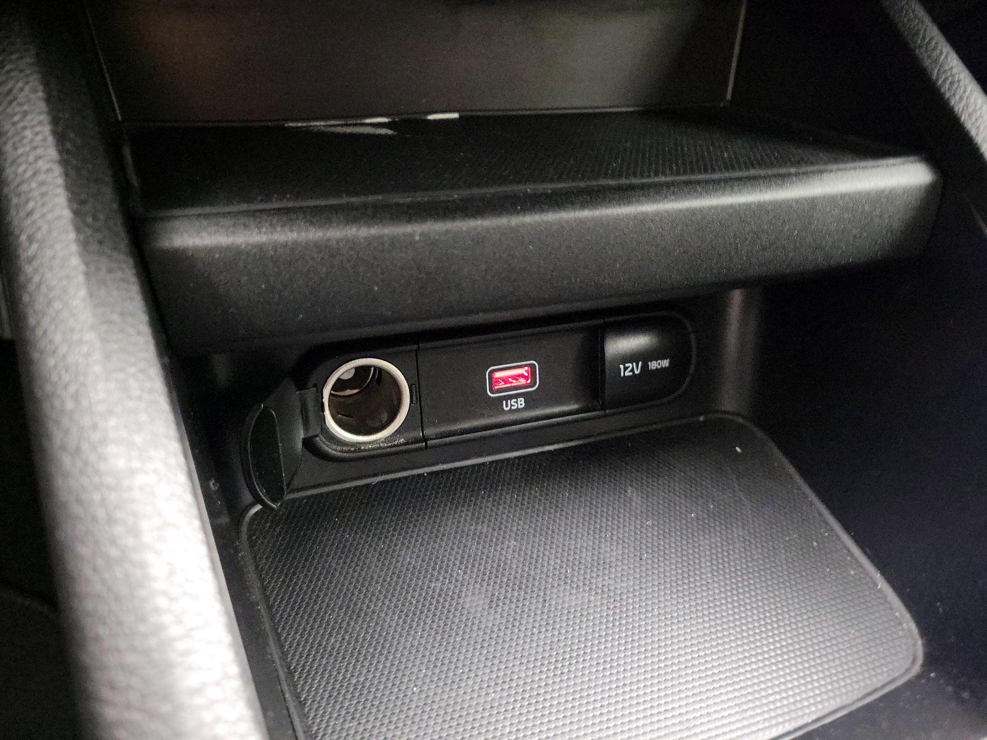 Thumbnail: 2023 Kia Forte - 18