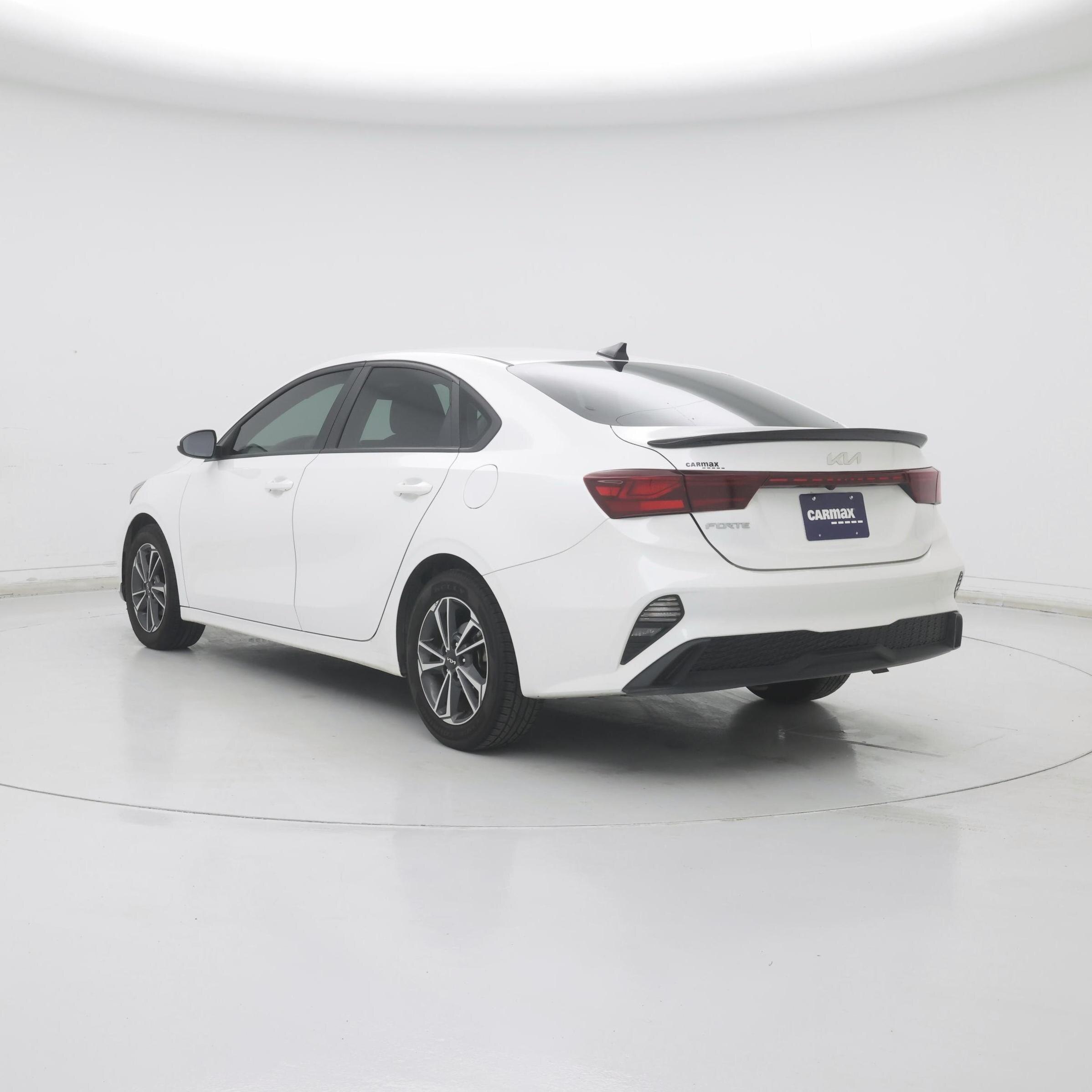 Thumbnail: 2023 Kia Forte - 2