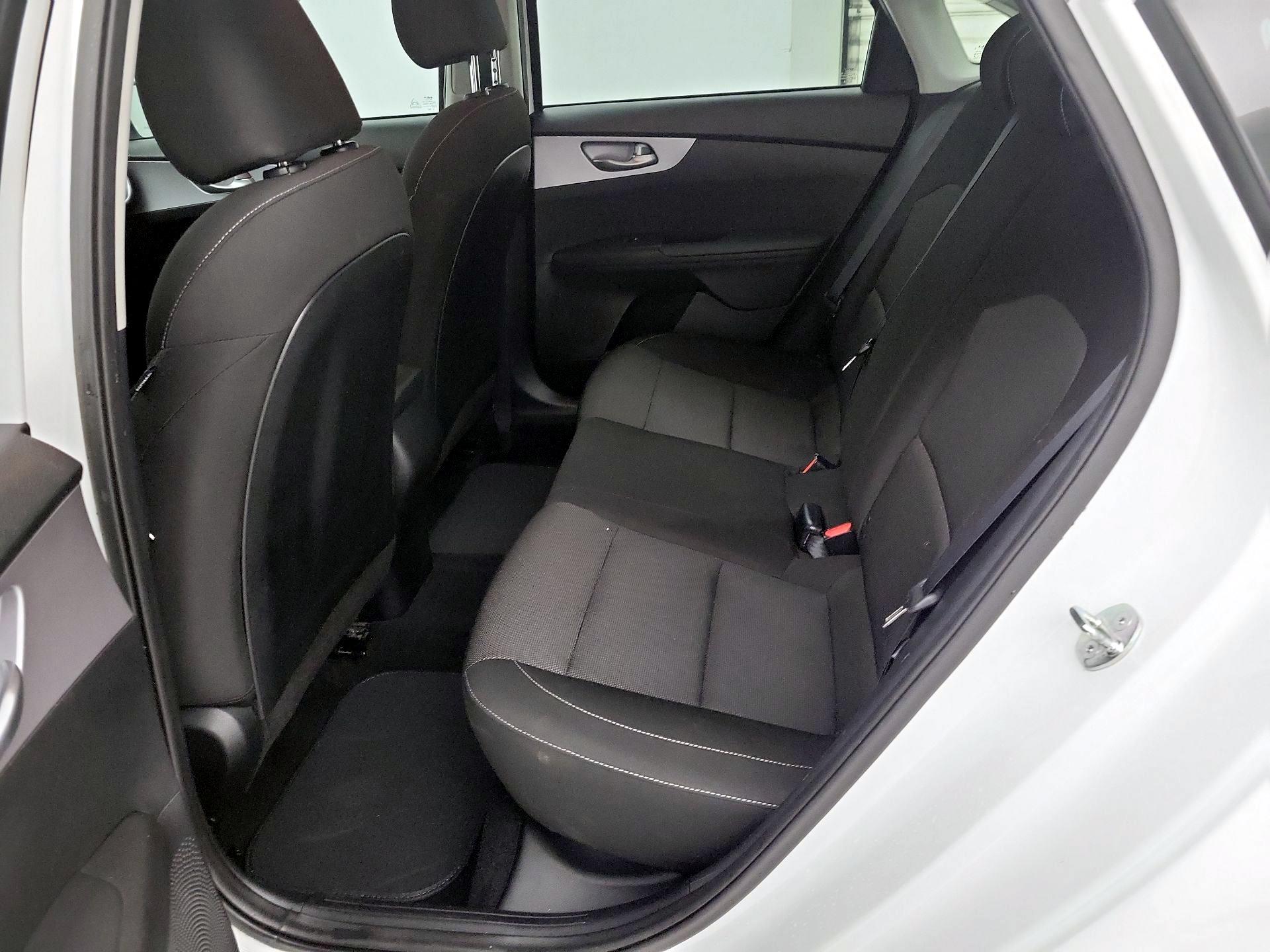 Thumbnail: 2023 Kia Forte - 19