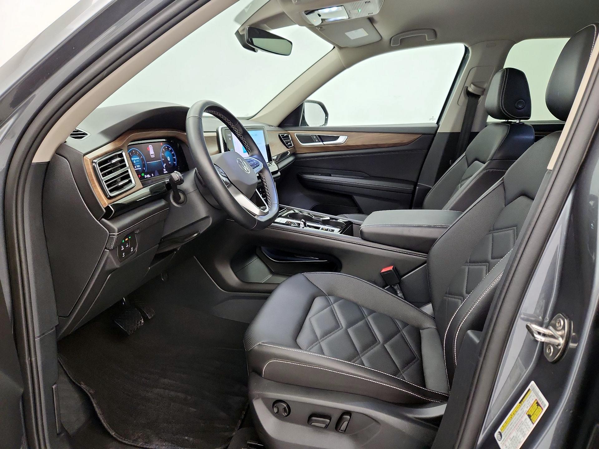 Thumbnail: 2025 Volkswagen Atlas - 11