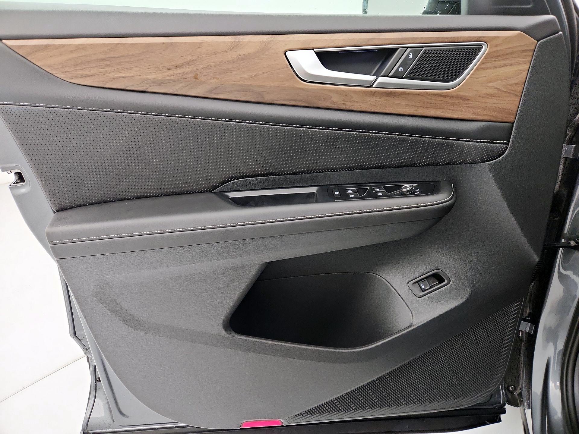 Thumbnail: 2025 Volkswagen Atlas - 12