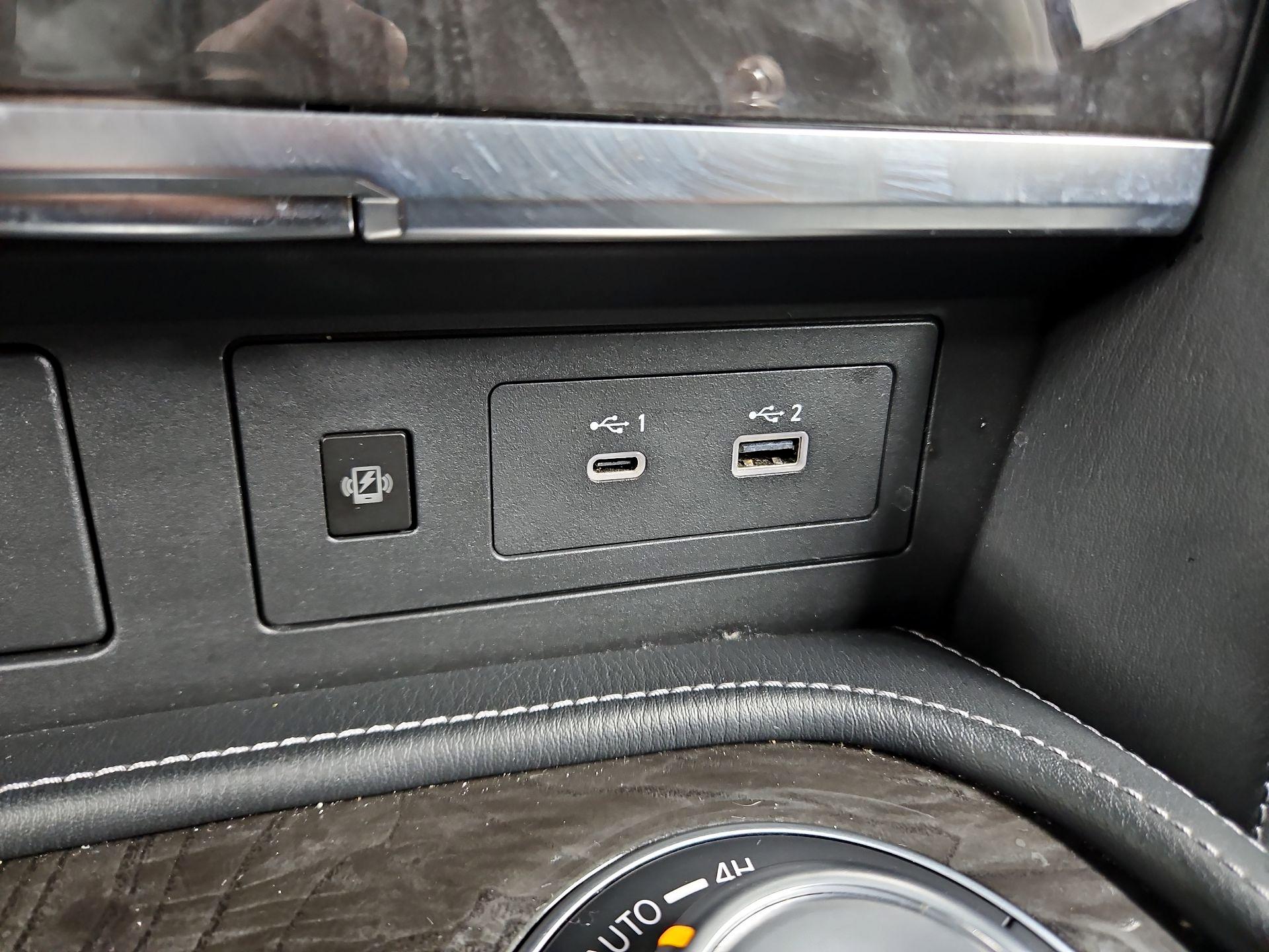 Thumbnail: 2024 INFINITI QX80 - 18