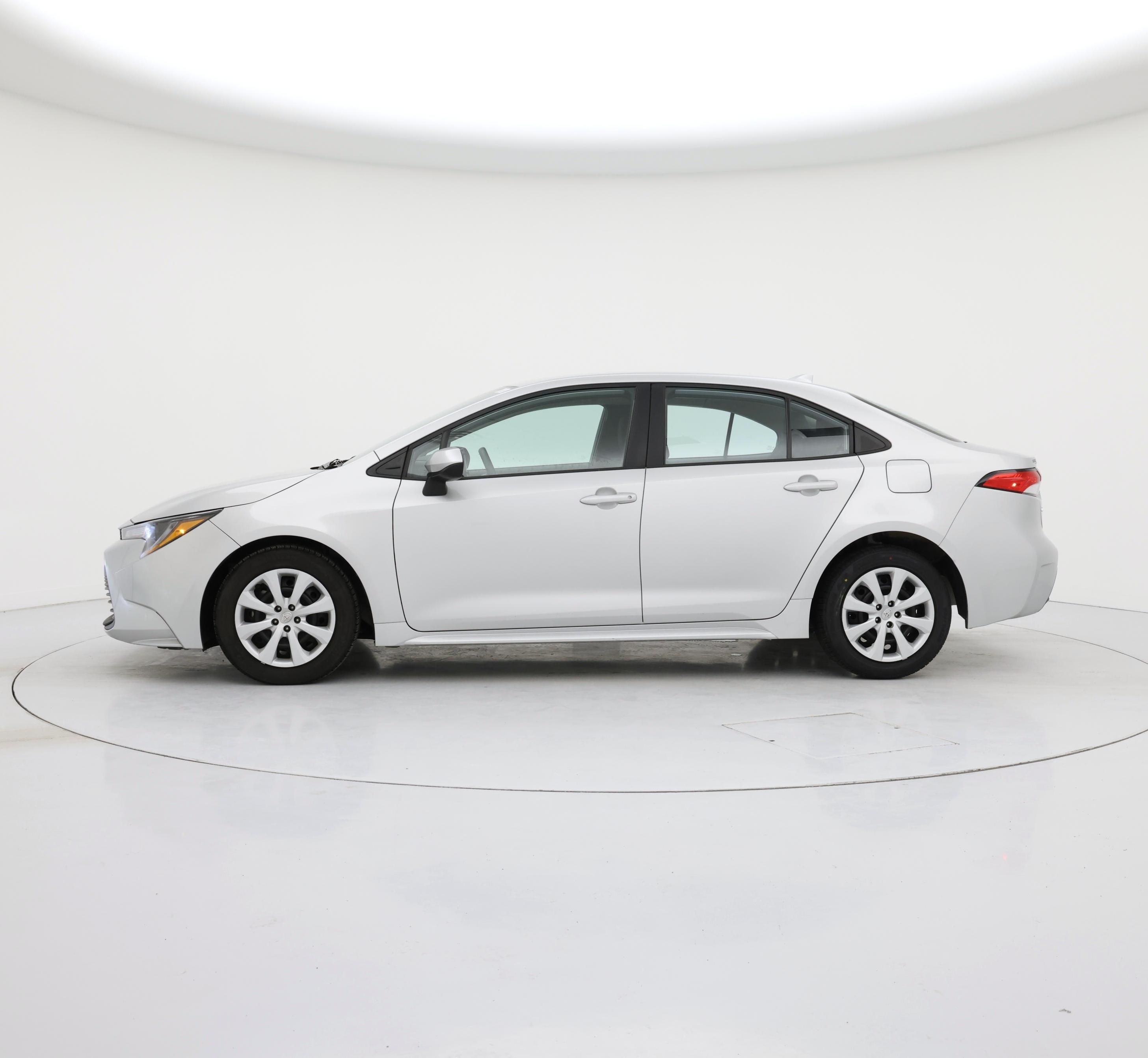 Thumbnail: 2023 Toyota Corolla - 3