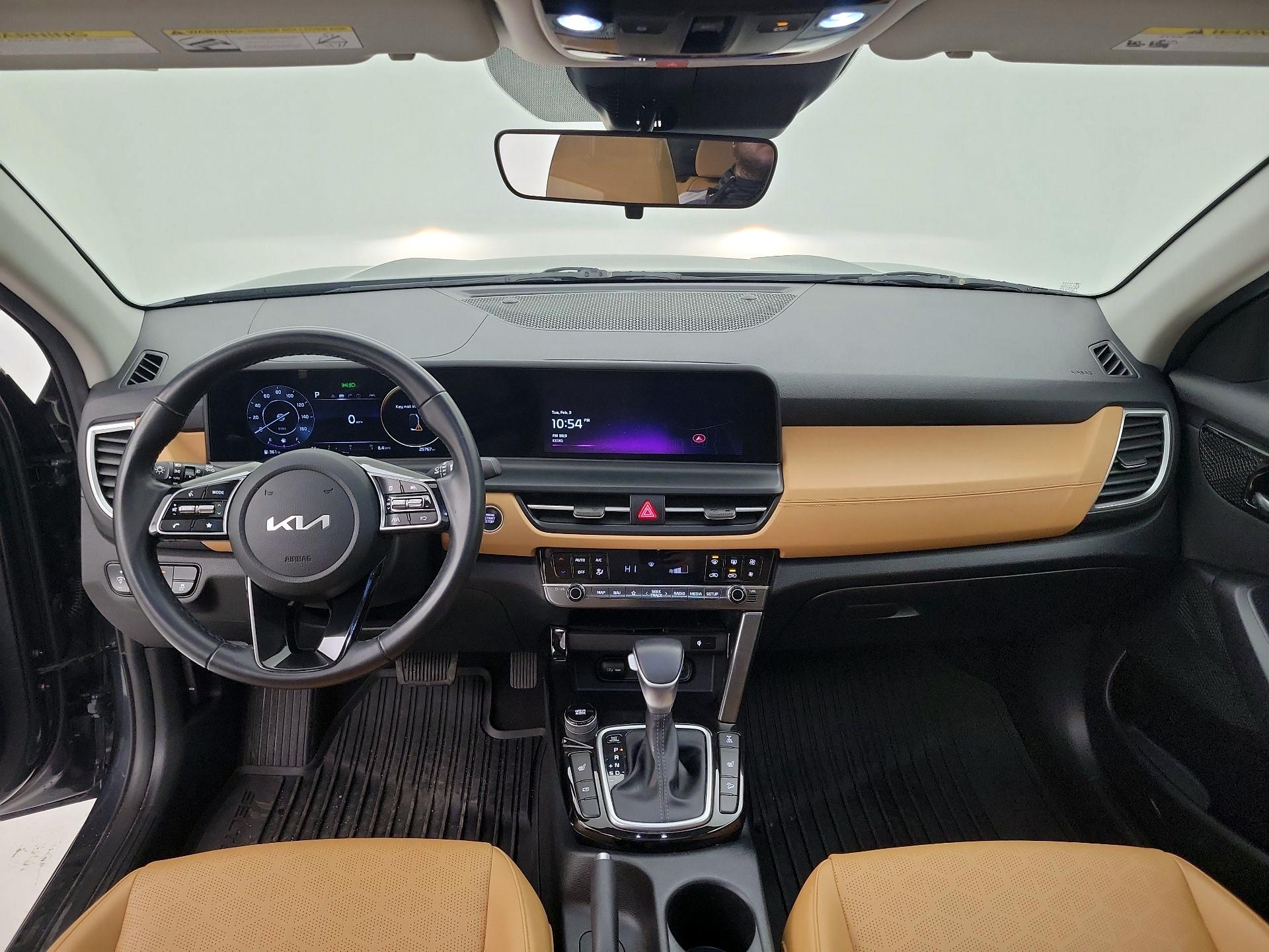 Thumbnail: 2024 Kia Seltos - 9