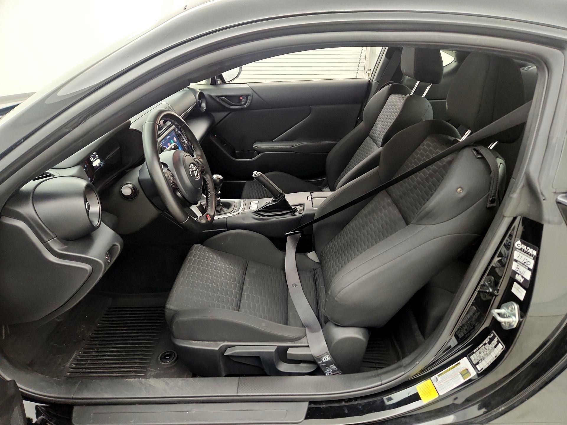 Thumbnail: 2023 Toyota GR86 - 11