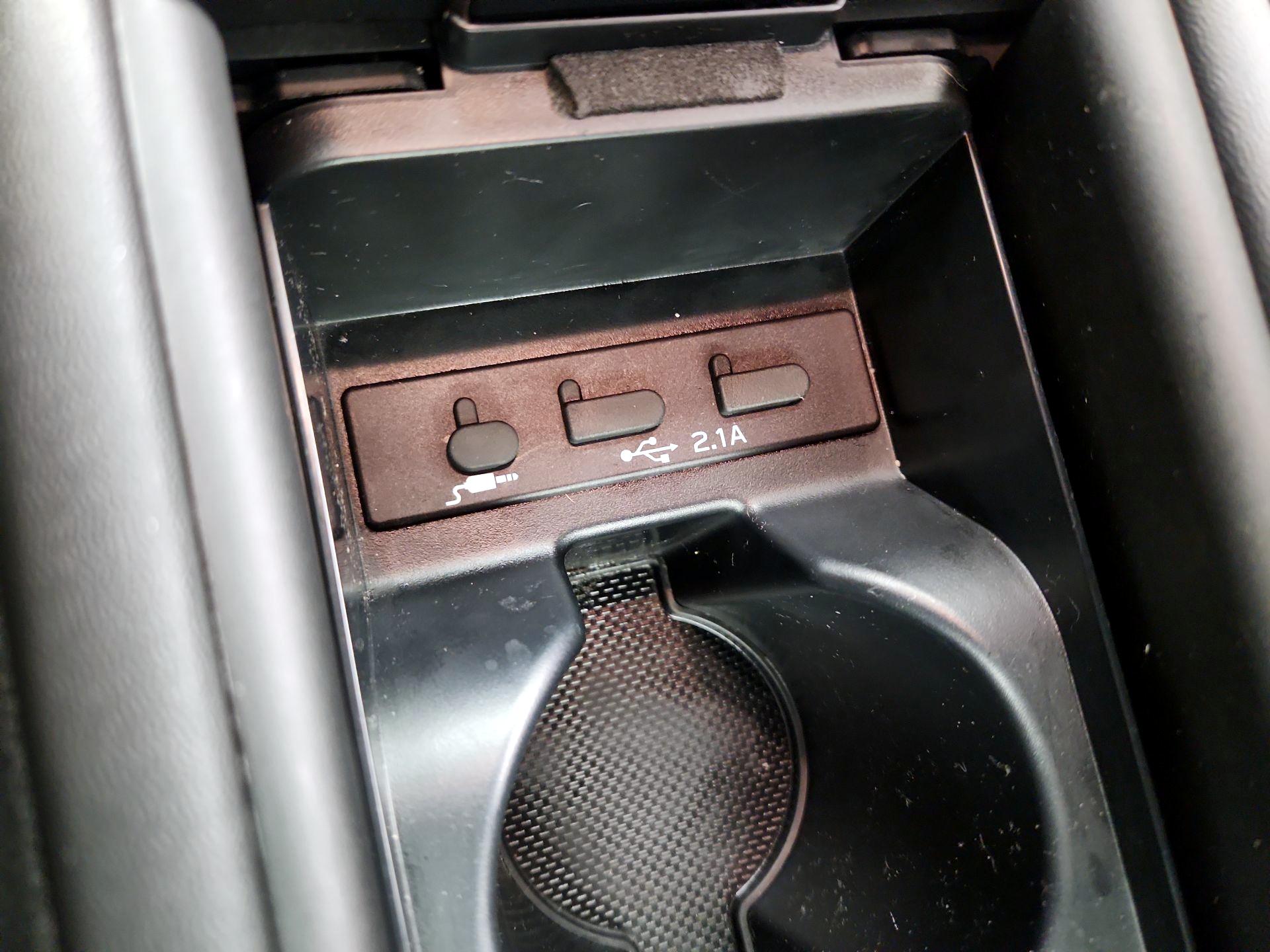 Thumbnail: 2023 Toyota GR86 - 18