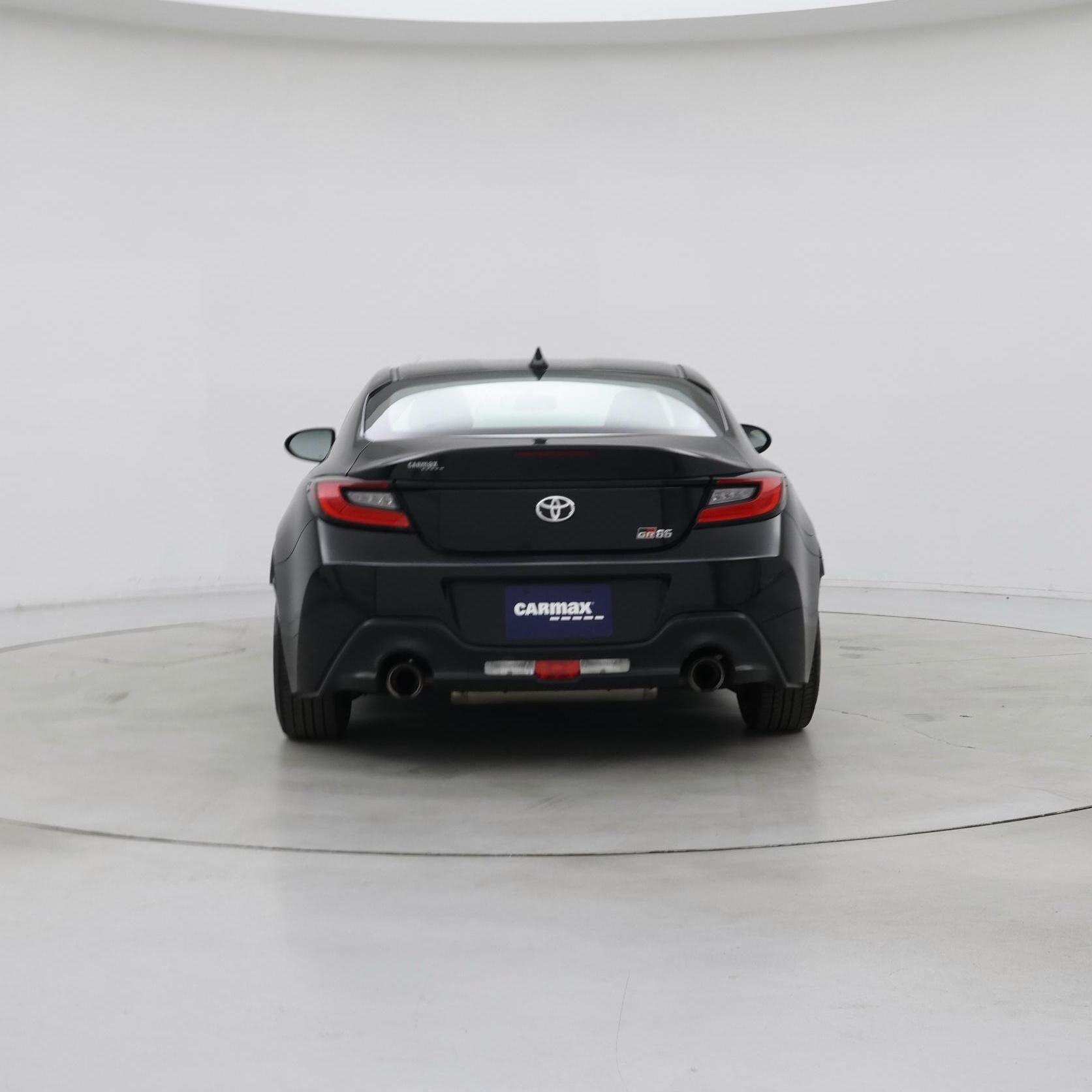 Thumbnail: 2023 Toyota GR86 - 6