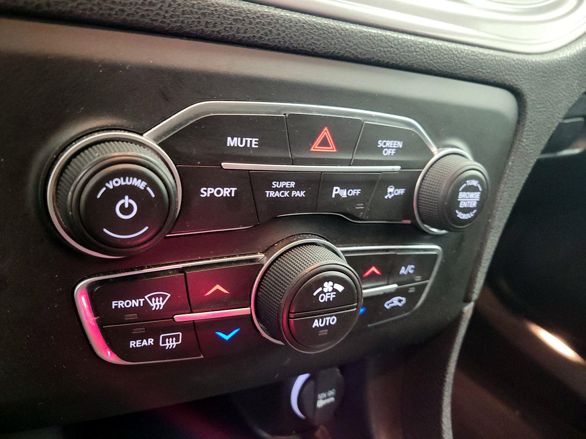 Thumbnail: 2023 Dodge Charger - 15