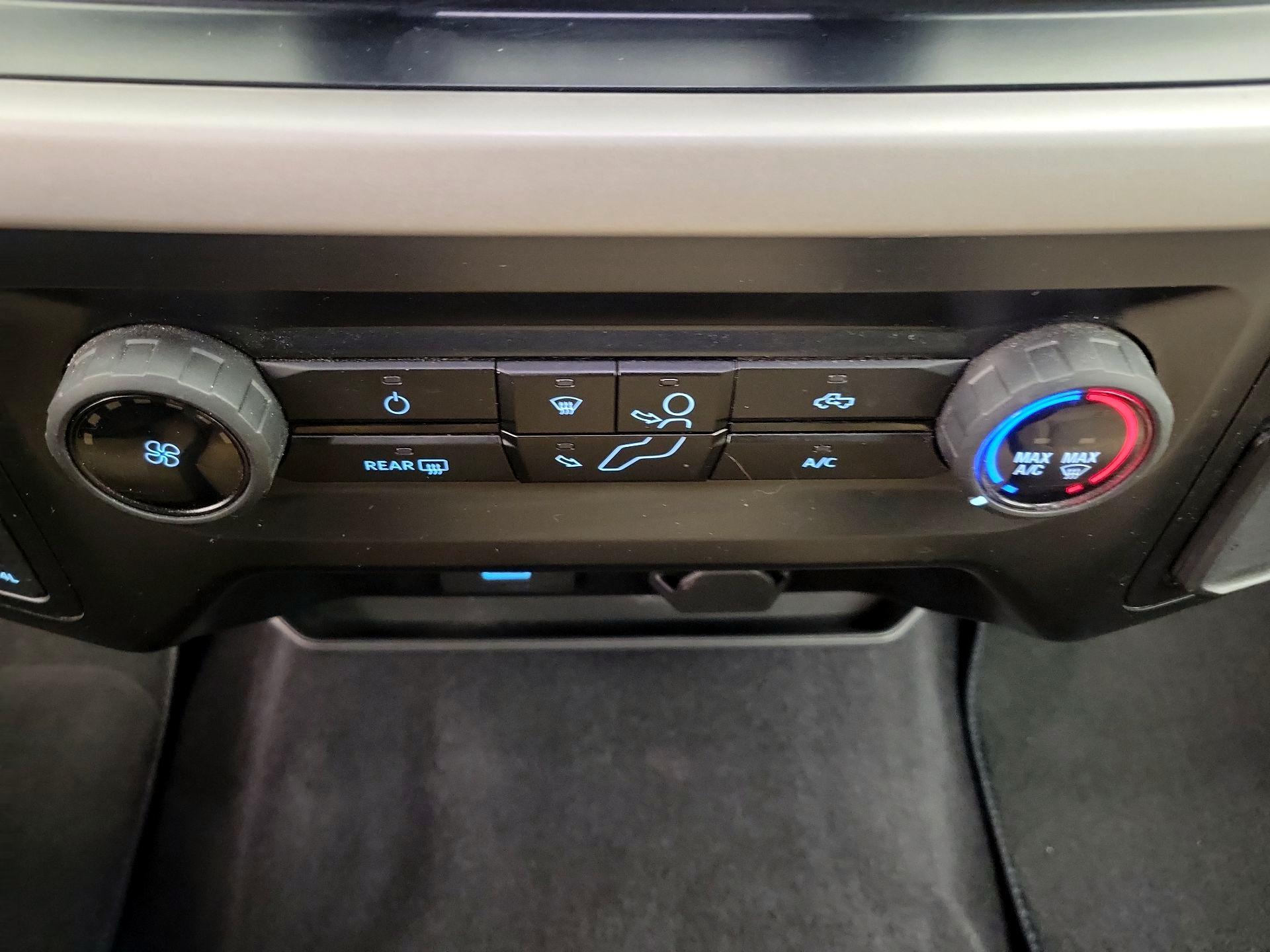 Thumbnail: 2023 Ford F-150 - 16