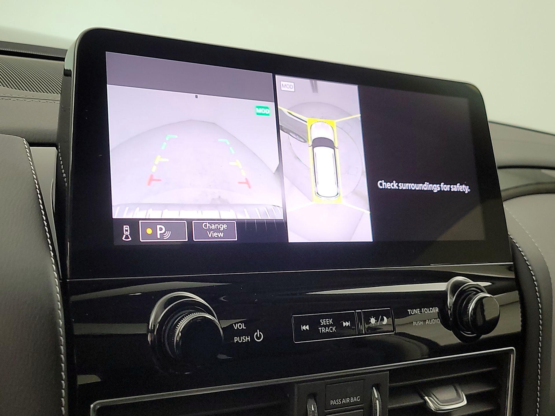 Thumbnail: 2024 INFINITI QX80 - 14