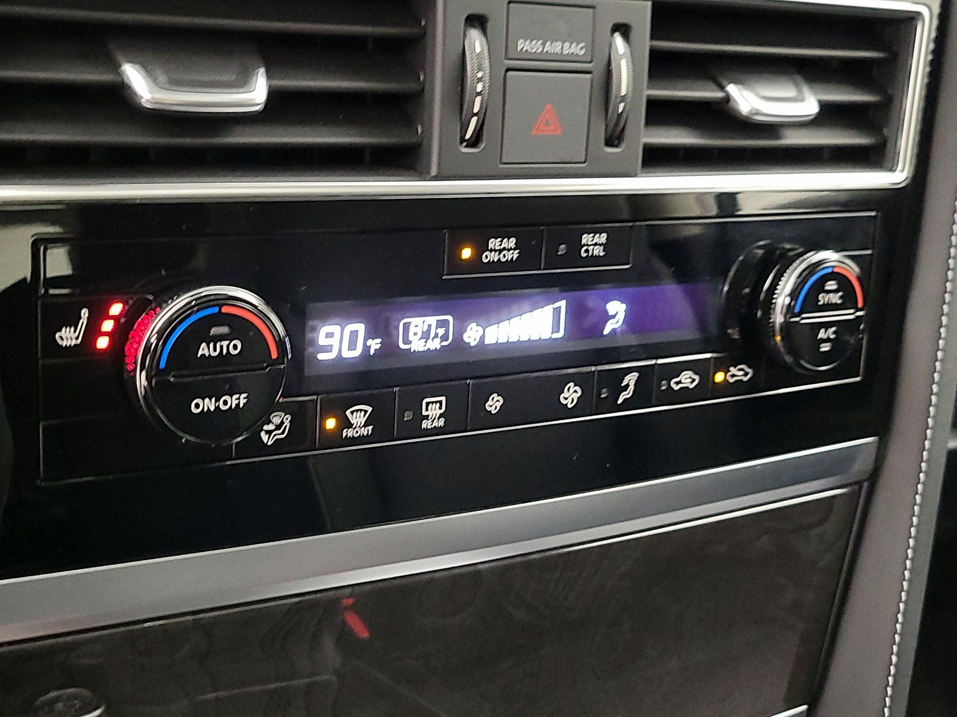 Thumbnail: 2024 INFINITI QX80 - 16