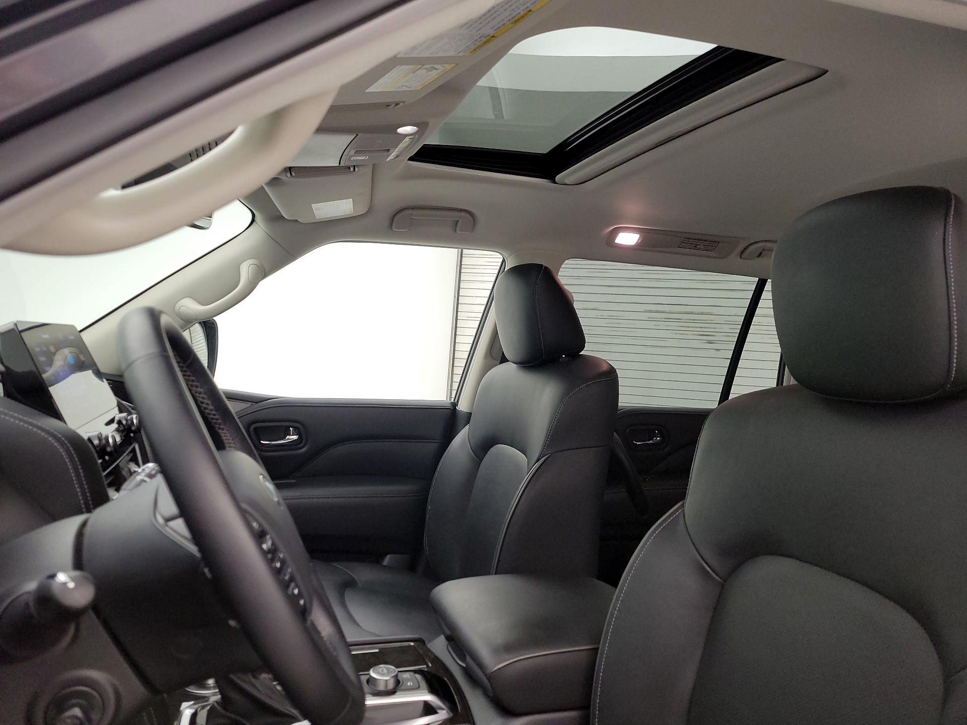 Thumbnail: 2024 INFINITI QX80 - 19