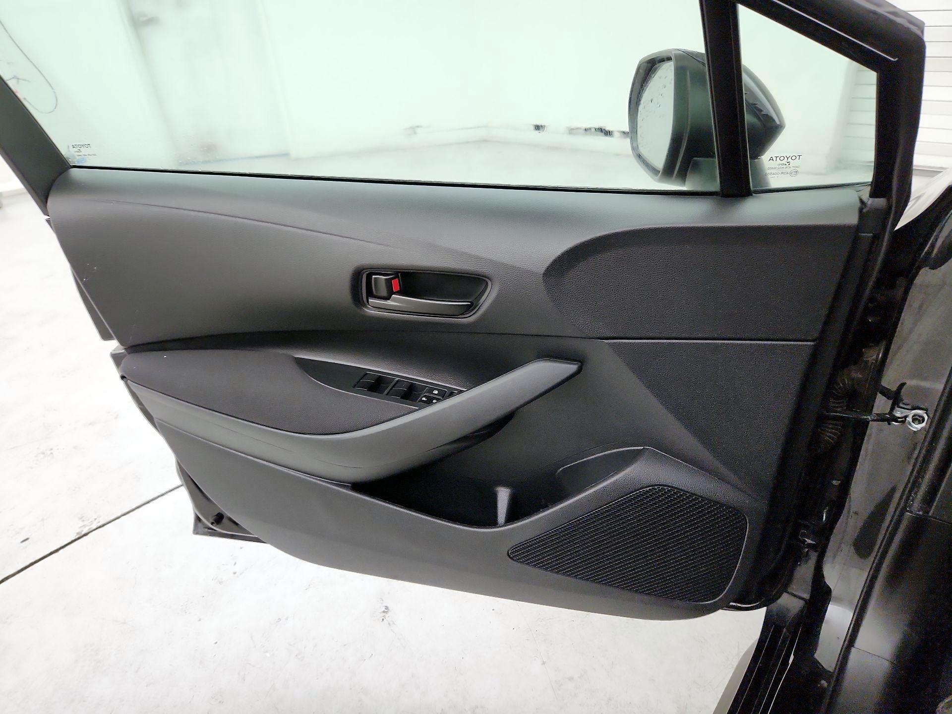 Thumbnail: 2024 Toyota Corolla - 12