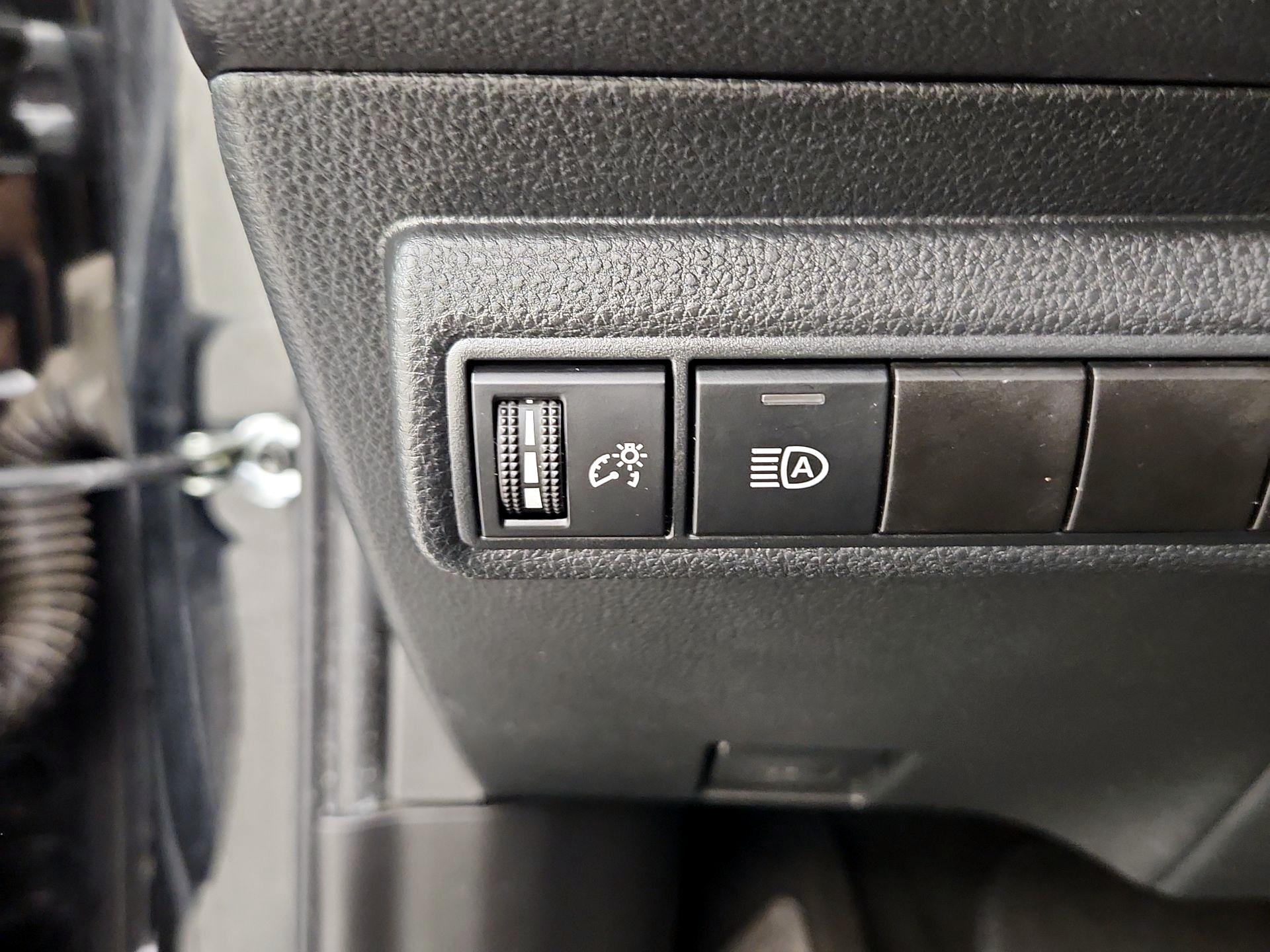 Thumbnail: 2024 Toyota Corolla - 13