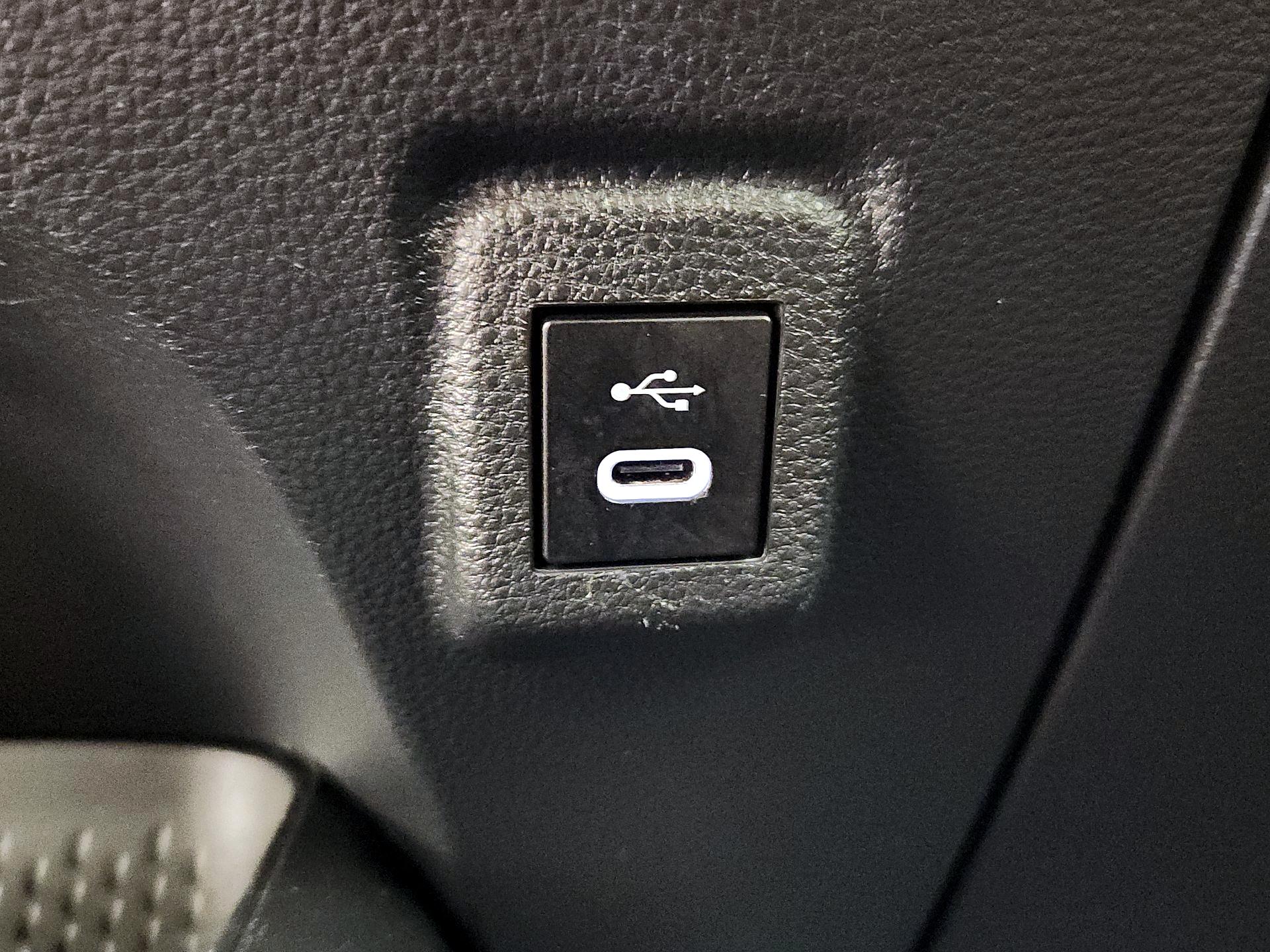 Thumbnail: 2024 Toyota Corolla - 18