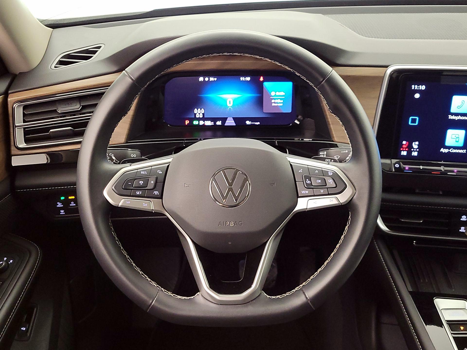 Thumbnail: 2025 Volkswagen Atlas - 10