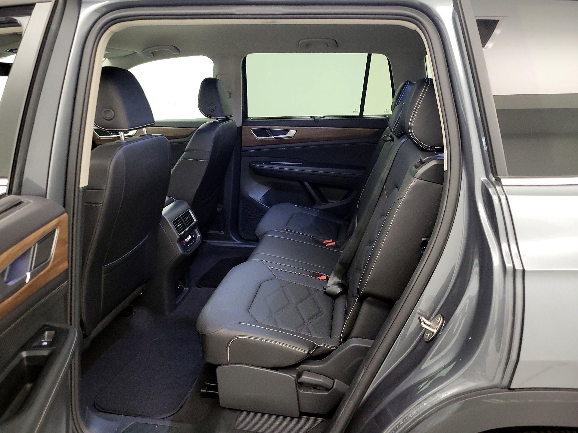 Thumbnail: 2025 Volkswagen Atlas - 19