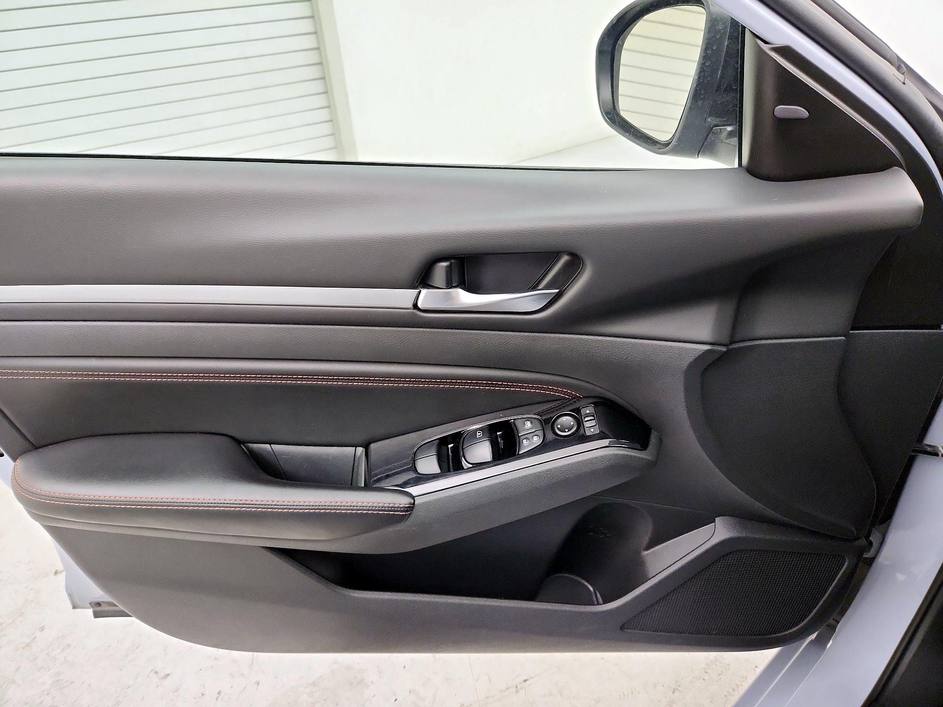 Thumbnail: 2023 Nissan Altima - 12